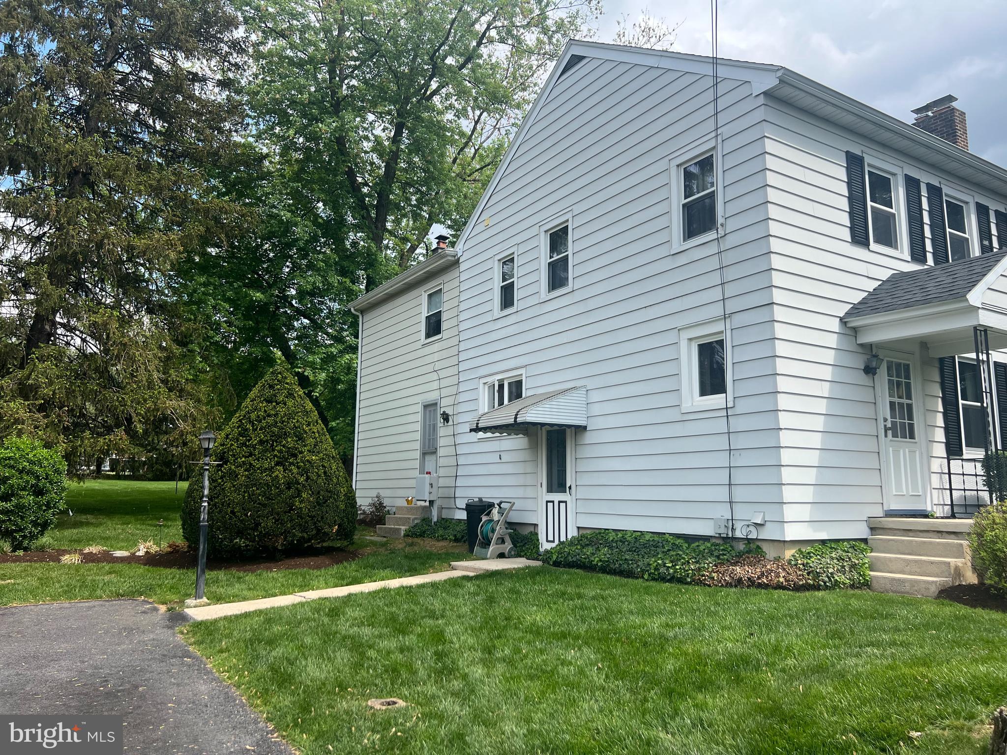 23 WILSON AVENUE