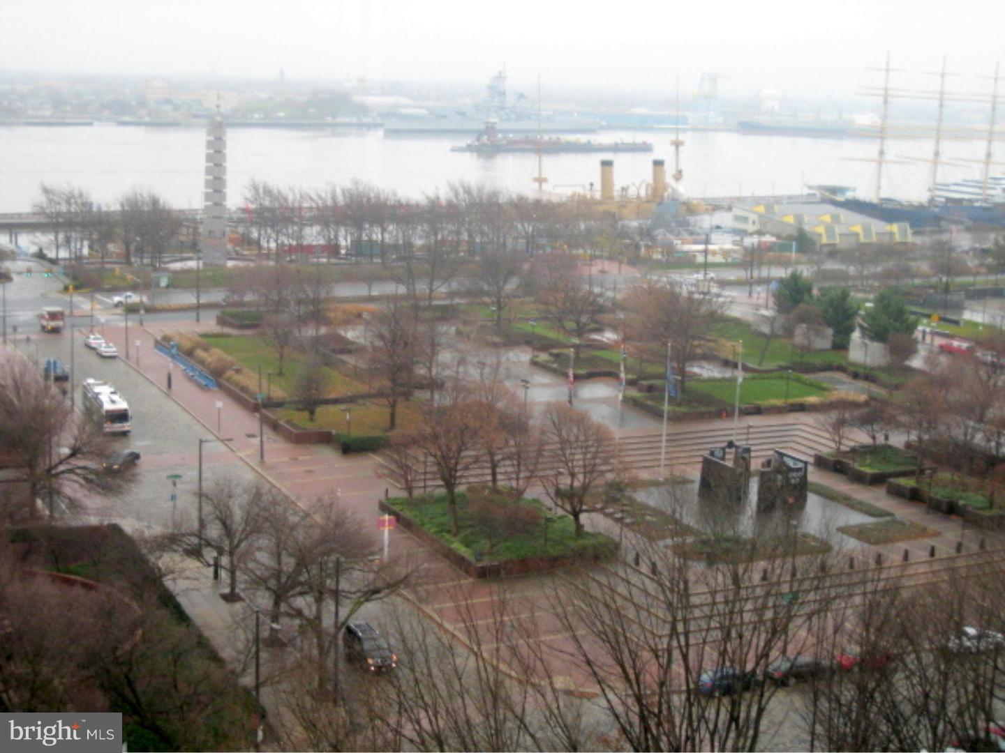 SOCIETY HILL - Residential