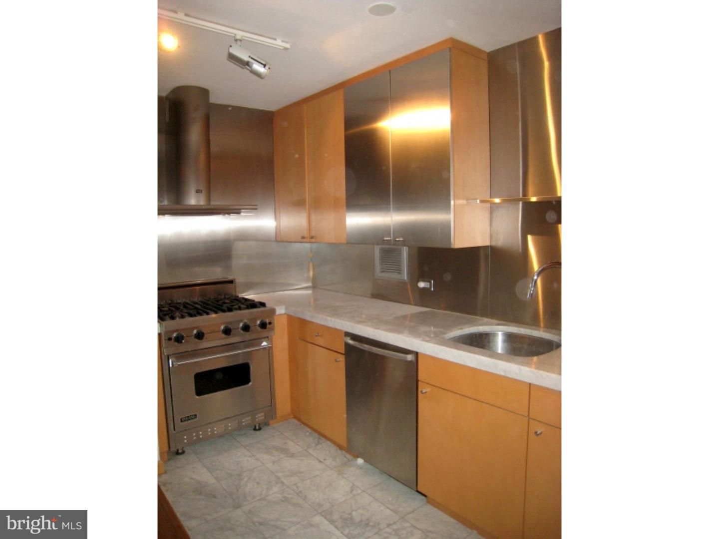 SOCIETY HILL - Residential