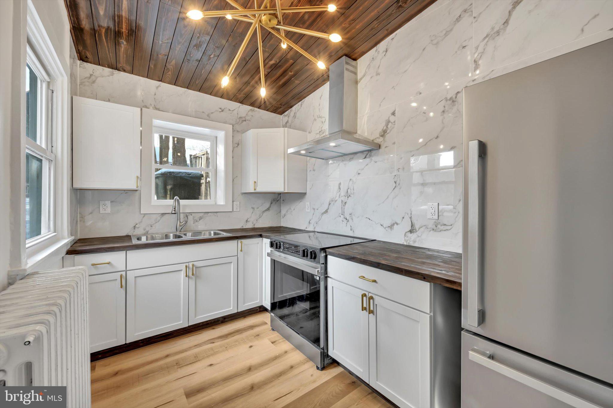 CABBAGE HILL - Residential