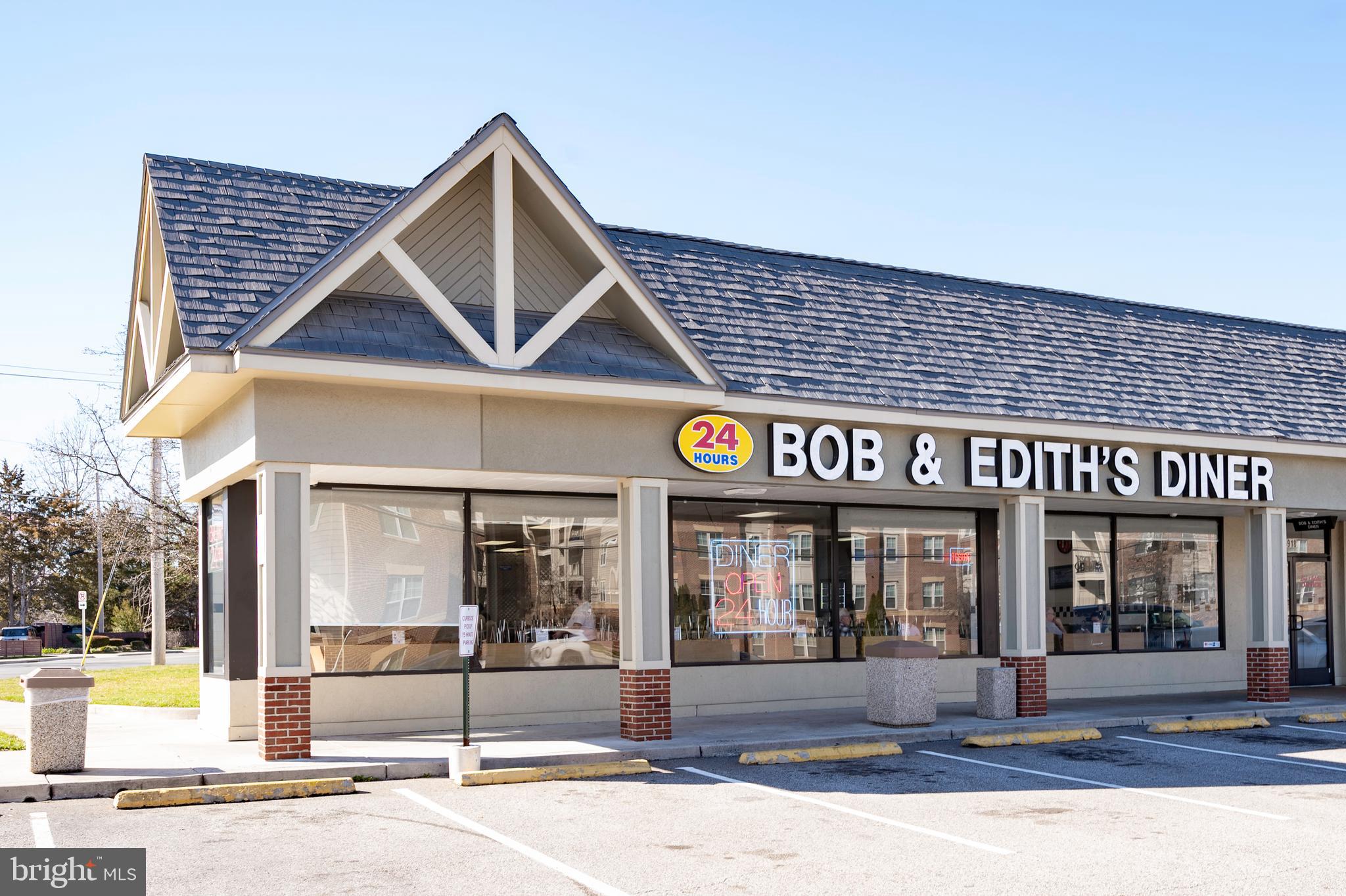 BURGUNDY MANOR - Residential