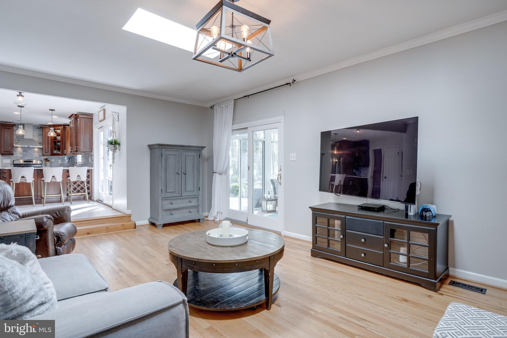 CRYSTAL SPRINGS - Residential