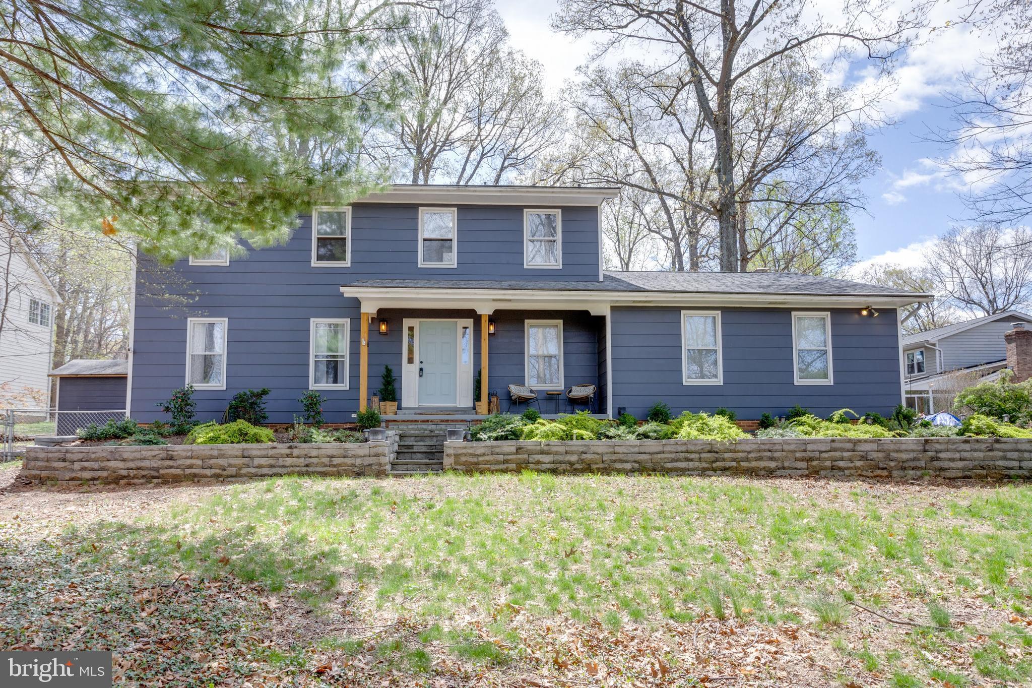 5105 SUMMIT DRIVE