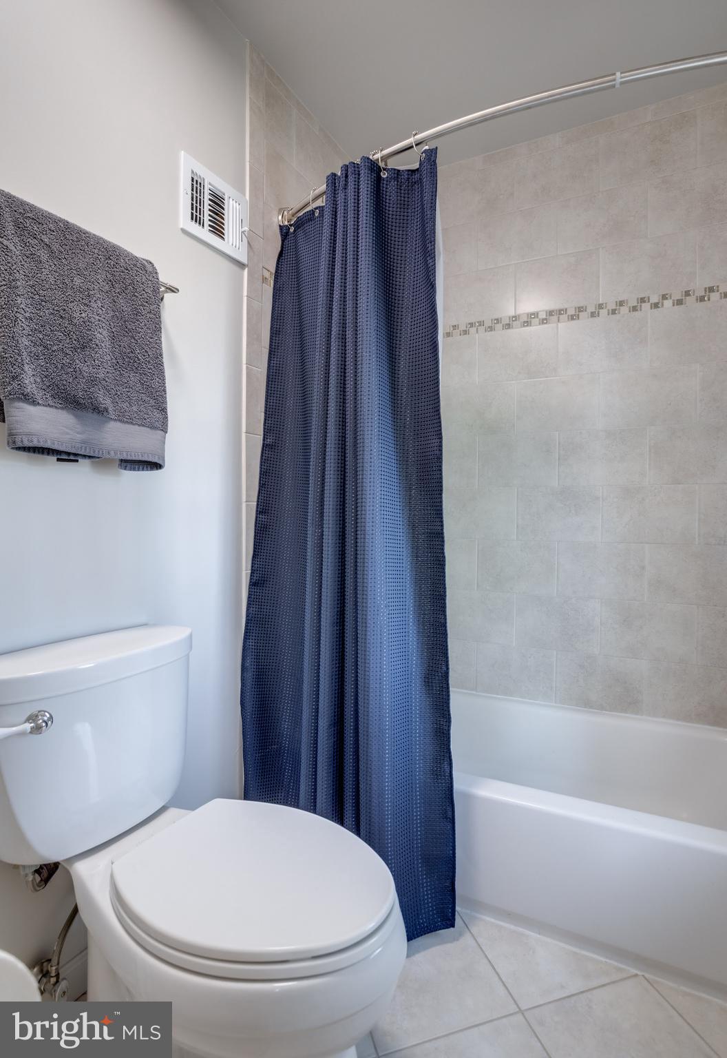 CRYSTAL SPRINGS - Residential