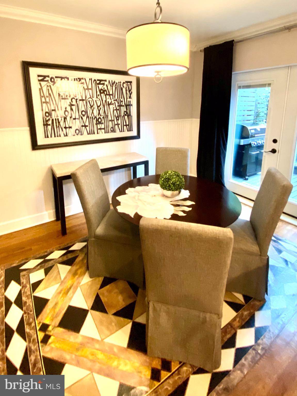 FOXHALL VILLAGE - Residential Lease