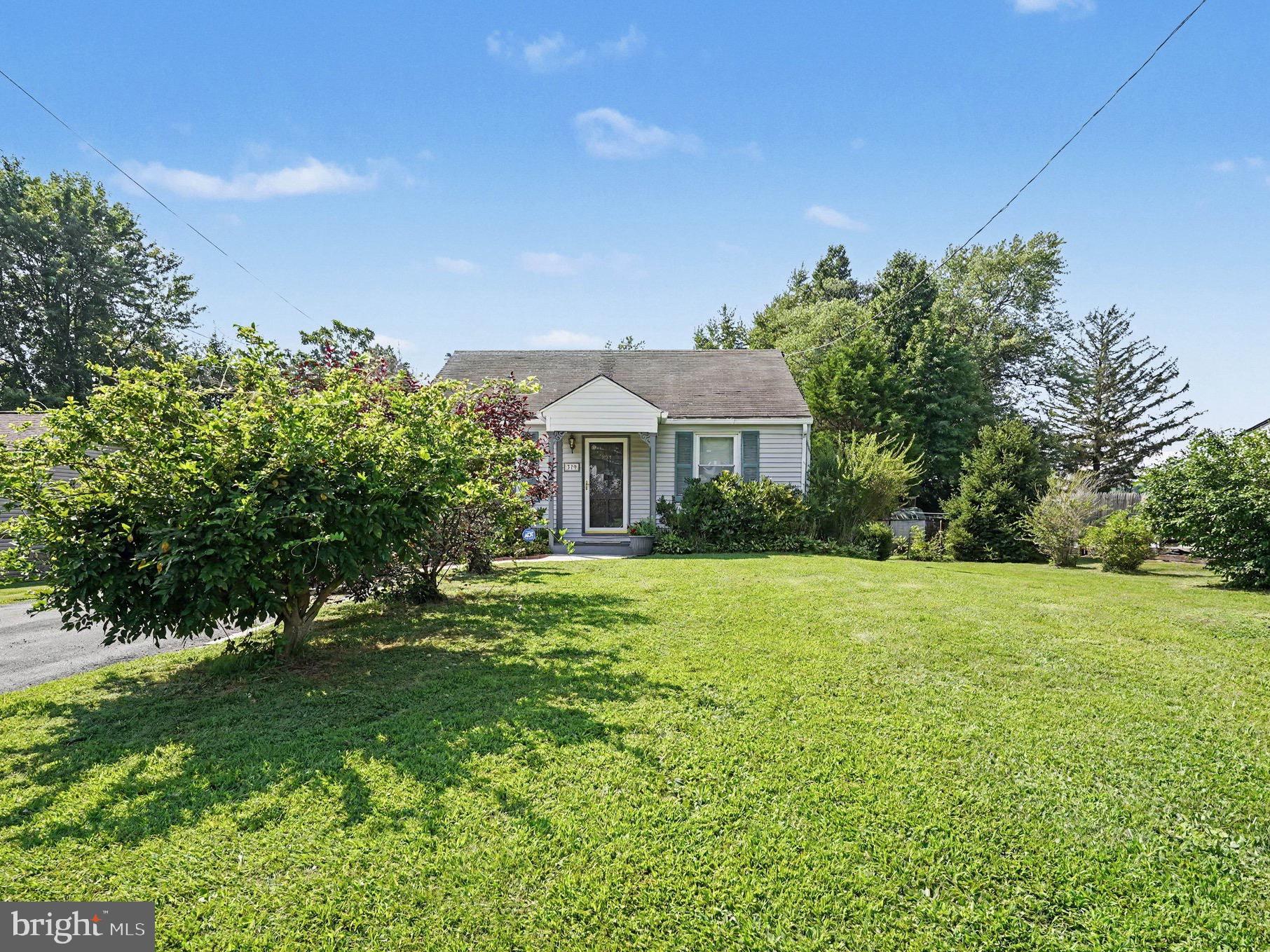 379 APPLETON ROAD