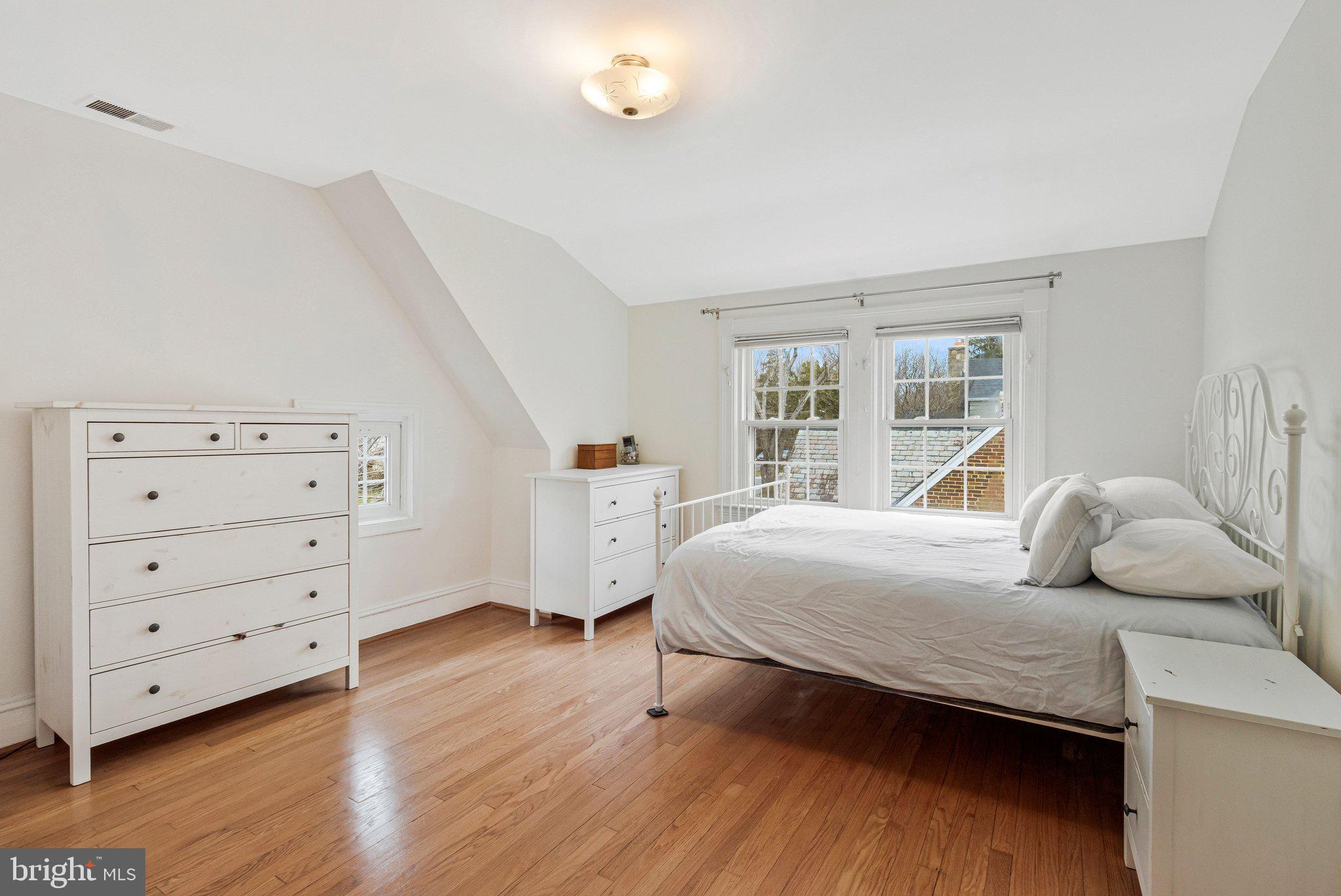 CHEVY CHASE TERRACE - Residential