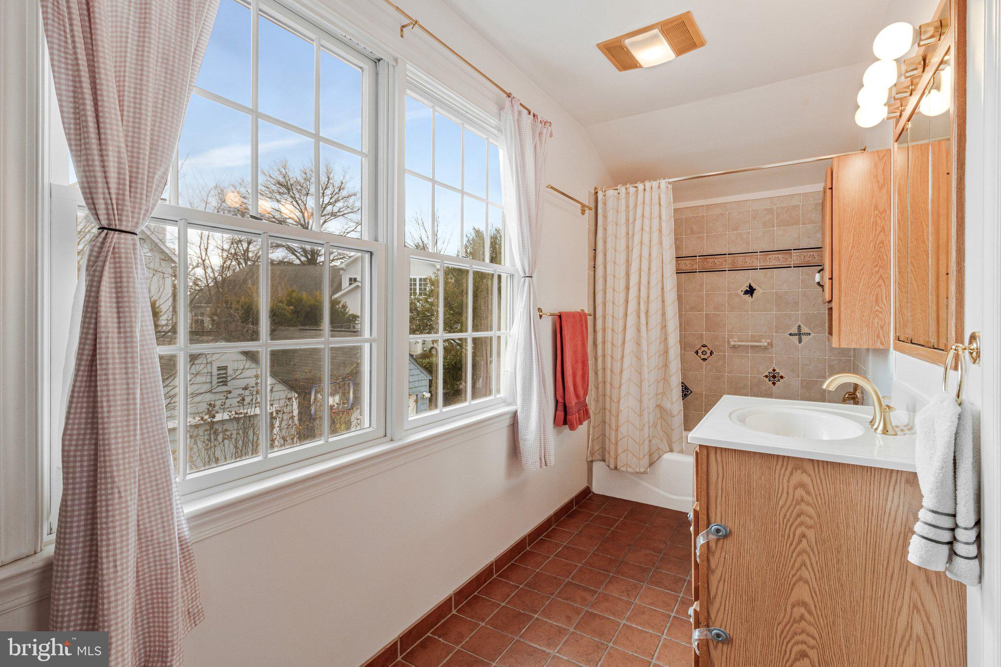 CHEVY CHASE TERRACE - Residential