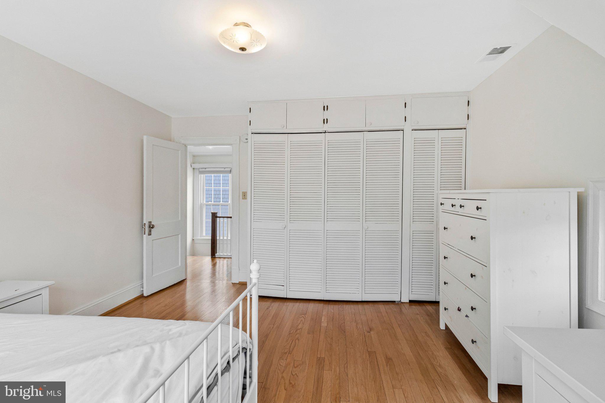 CHEVY CHASE TERRACE - Residential