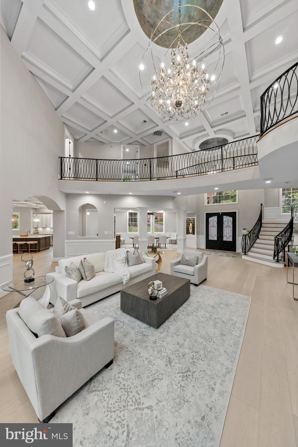 WOODSIDE ESTATES - Residential