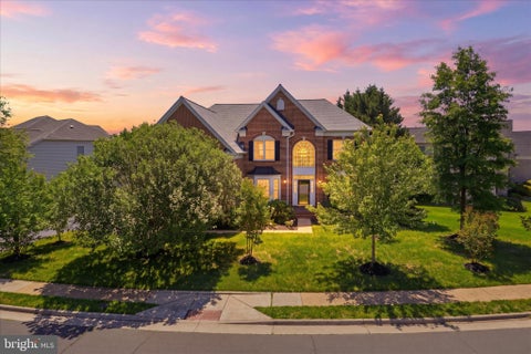 Homes For Sale - 22796 Watson Heights Circle<br/> ASHBURN, VA 20148
