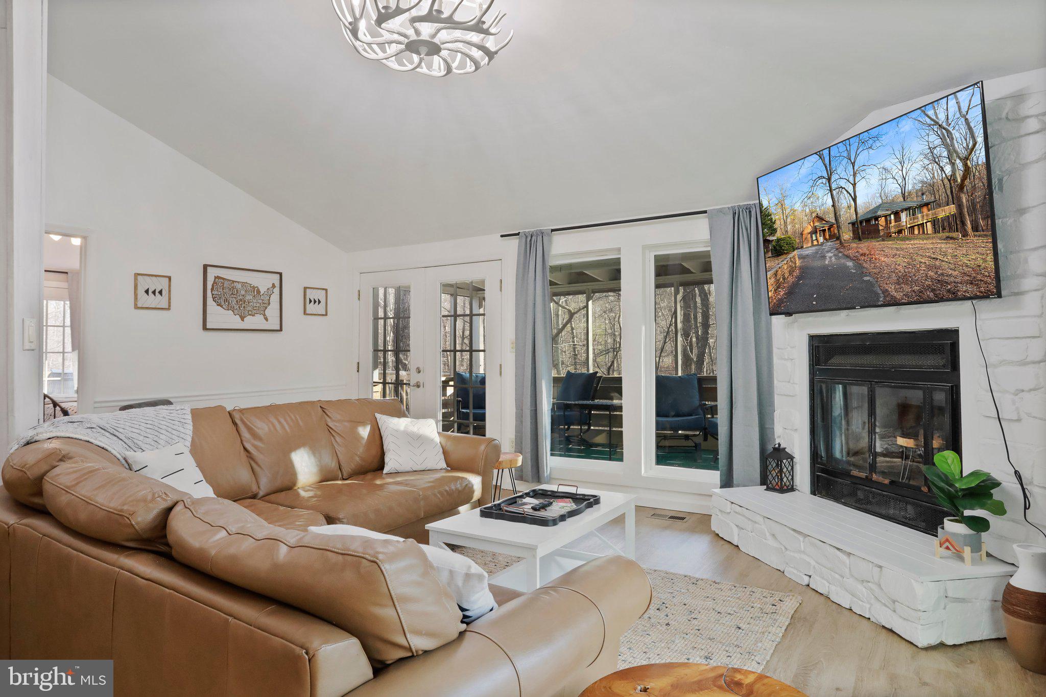 THE WOODS RESORT - Residential