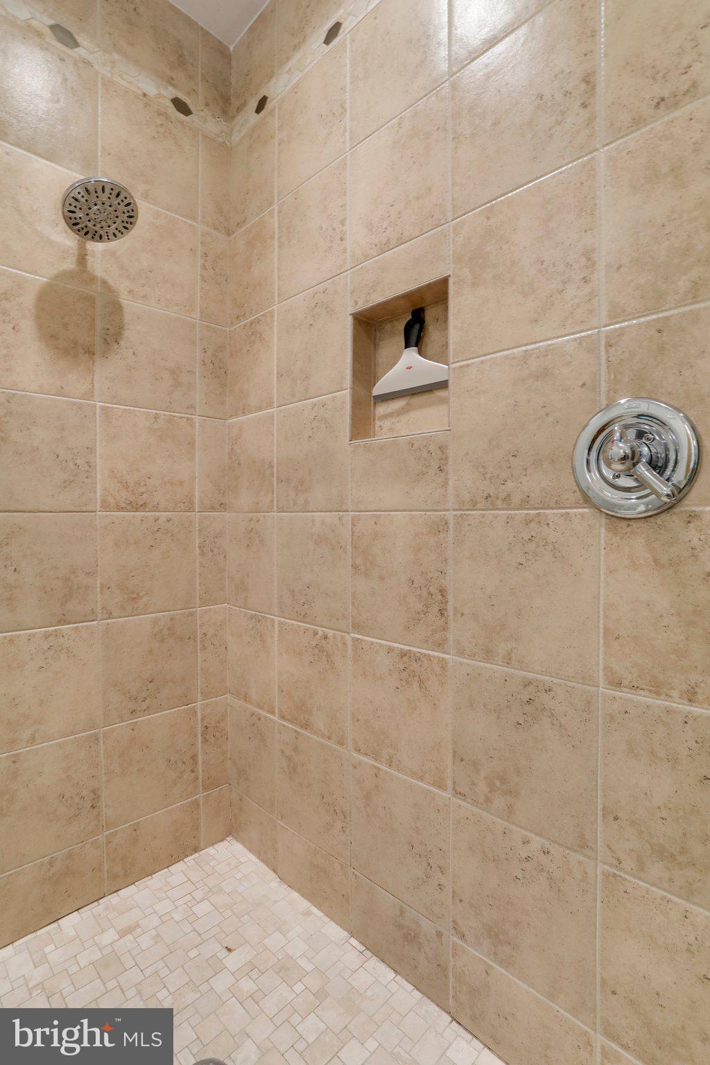 THE WOODS RESORT - Residential