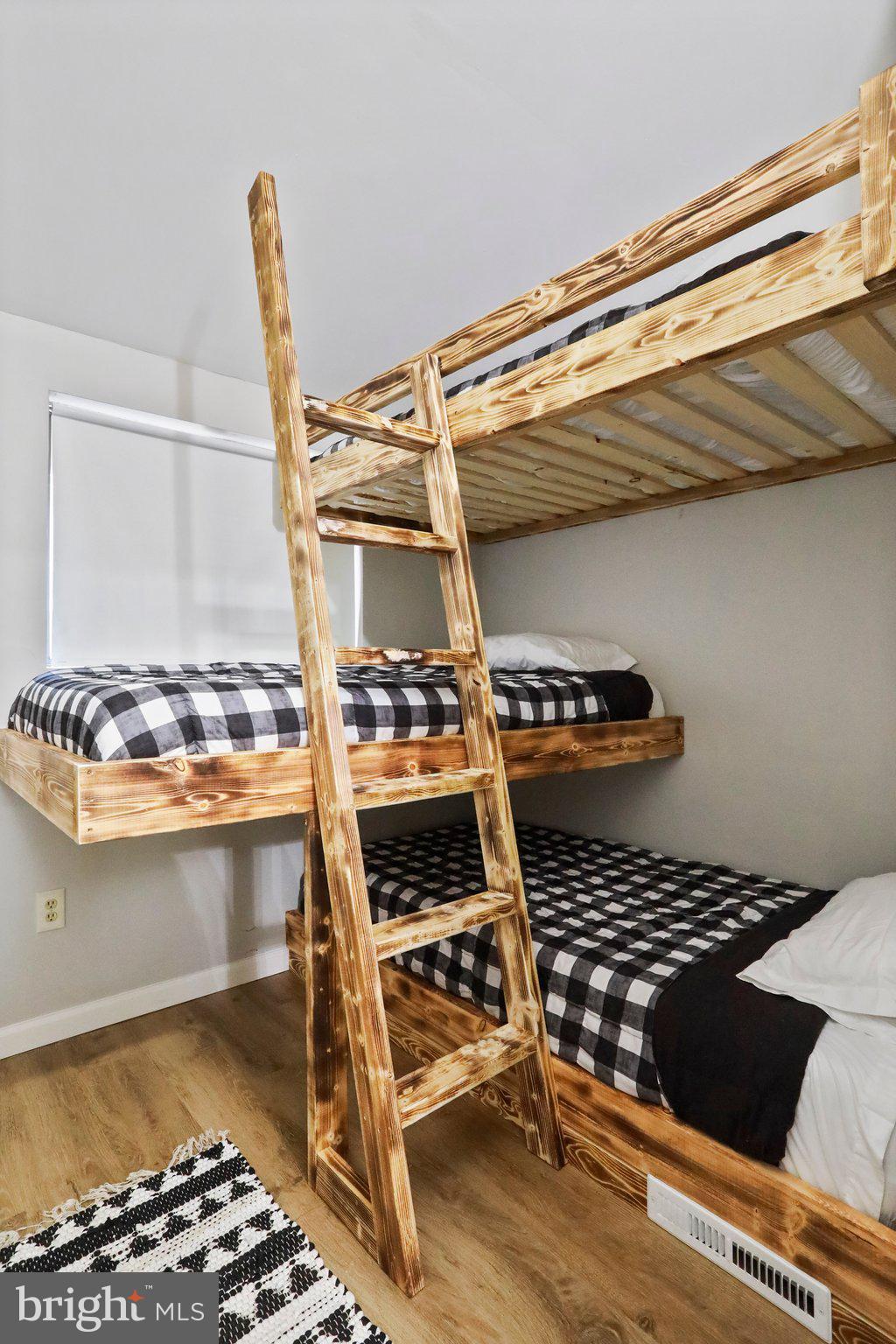 THE WOODS RESORT - Residential