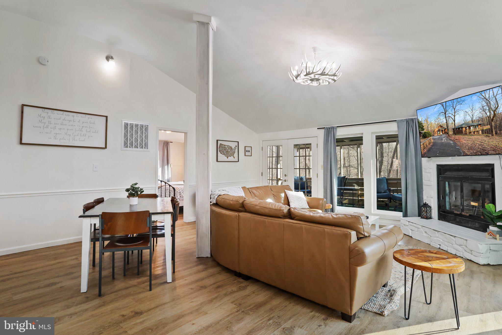 THE WOODS RESORT - Residential