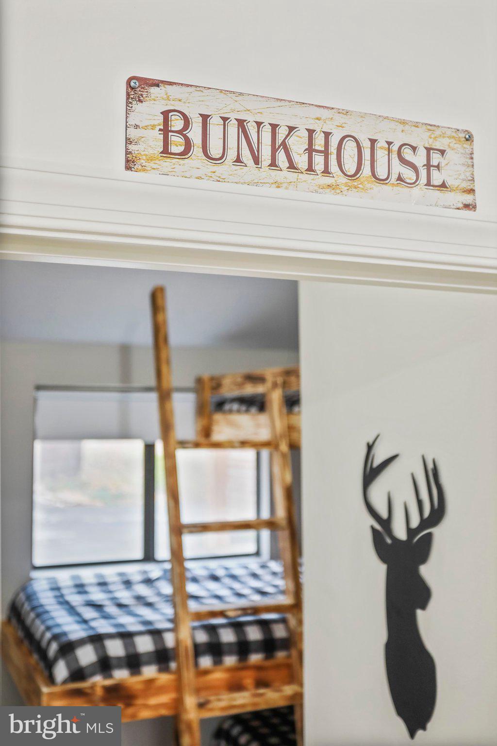 THE WOODS RESORT - Residential