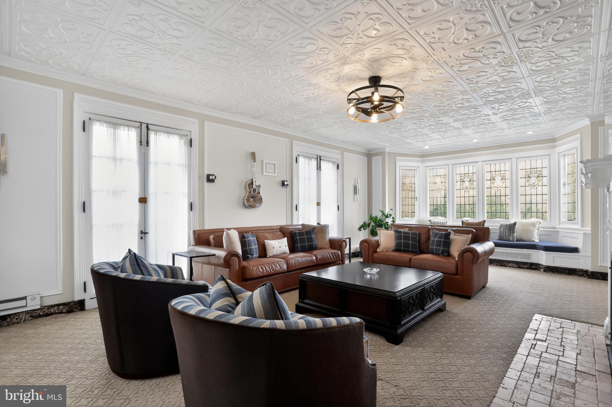 ELKINS PARK - Residential