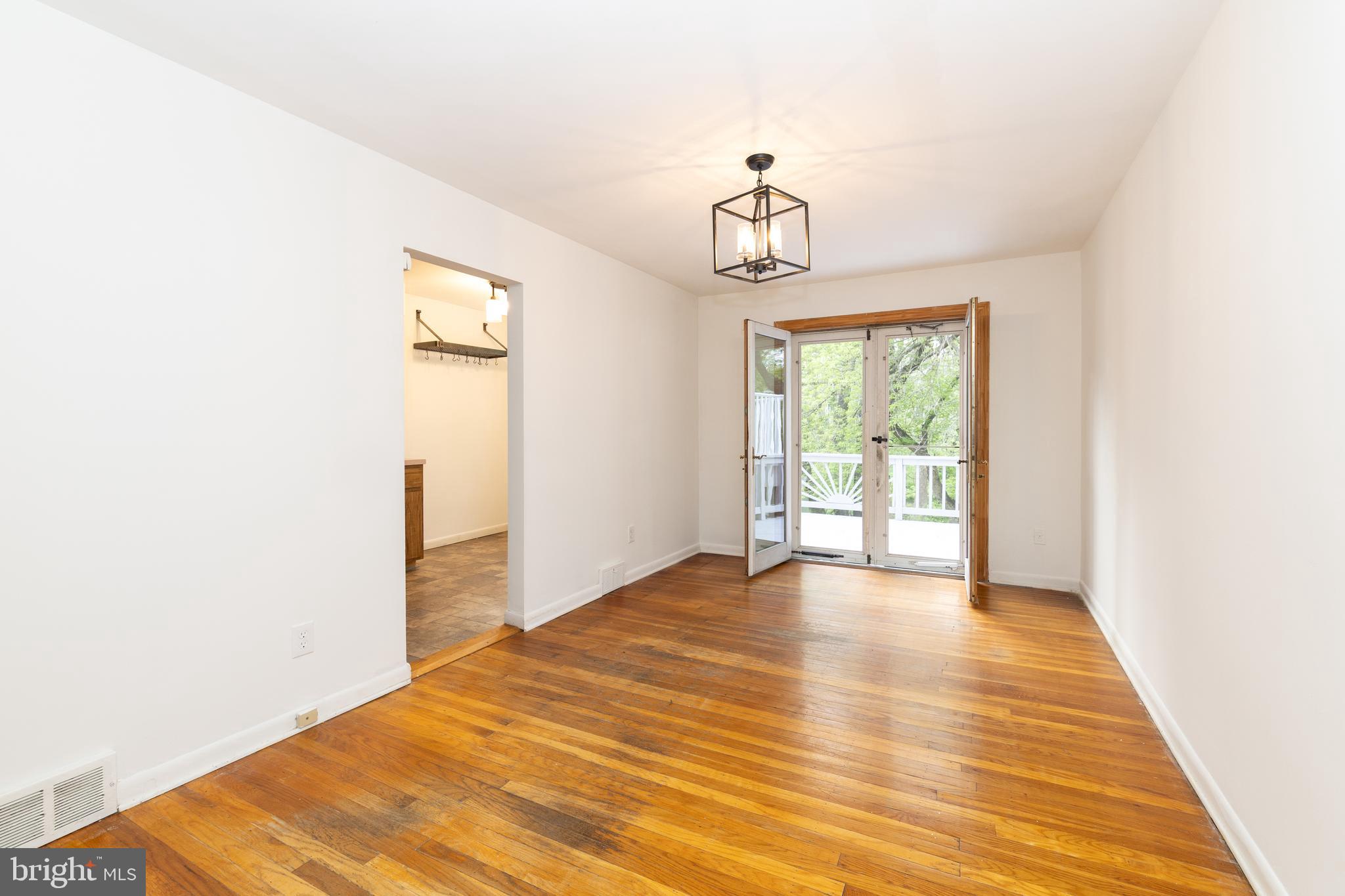 TOBY FARMS - Residential