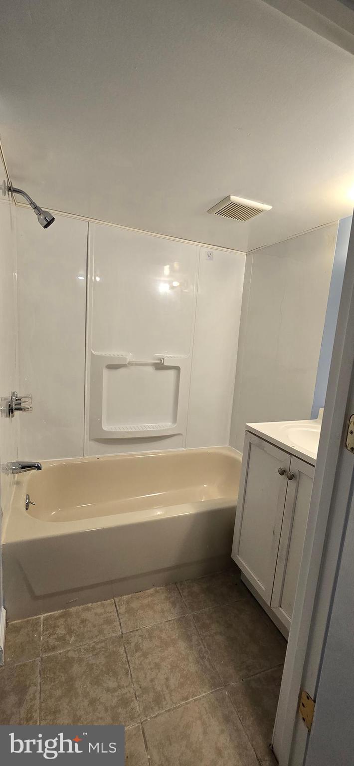 MILFORD MILL - Residential Lease