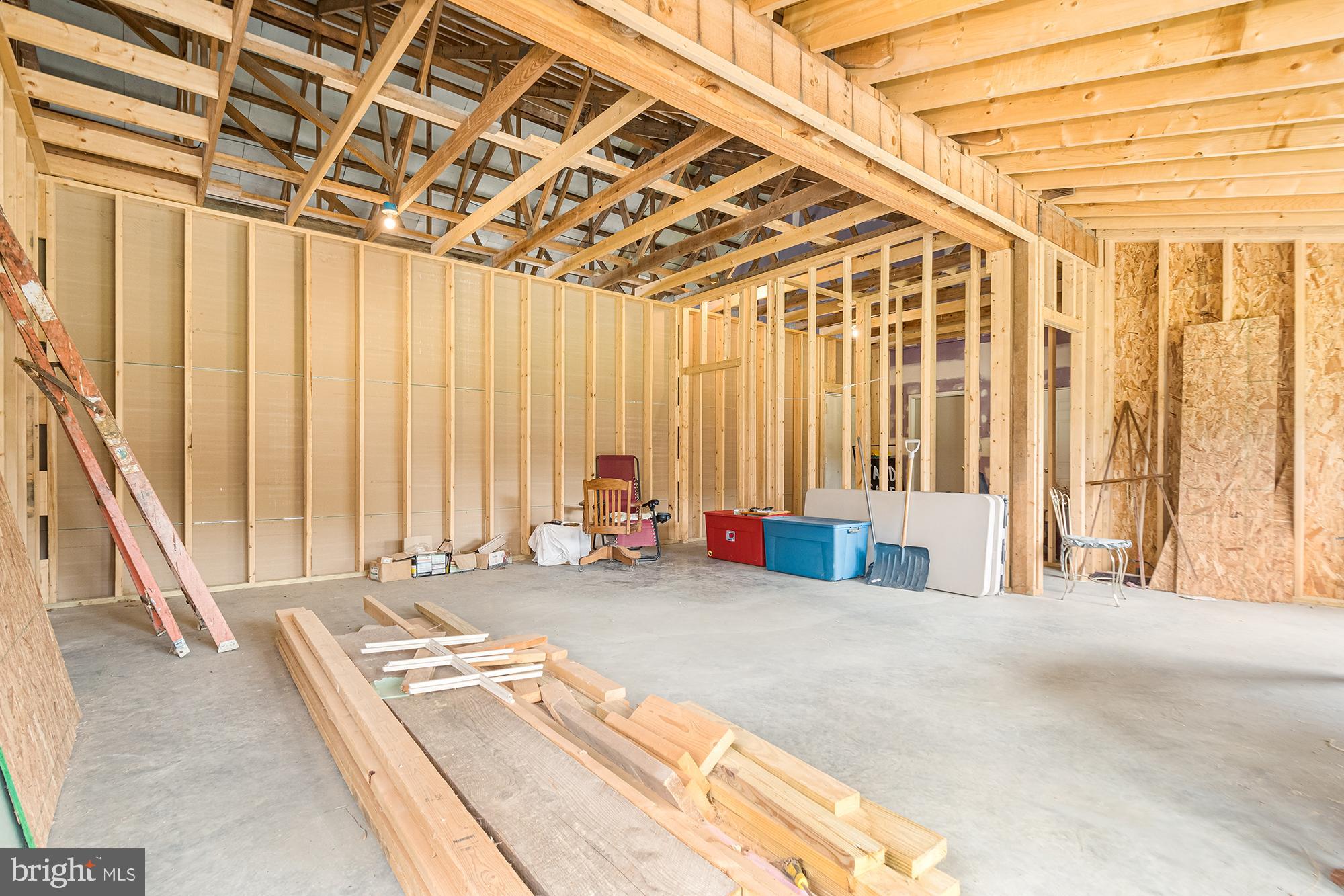 SWALLOW FALLS - Residential