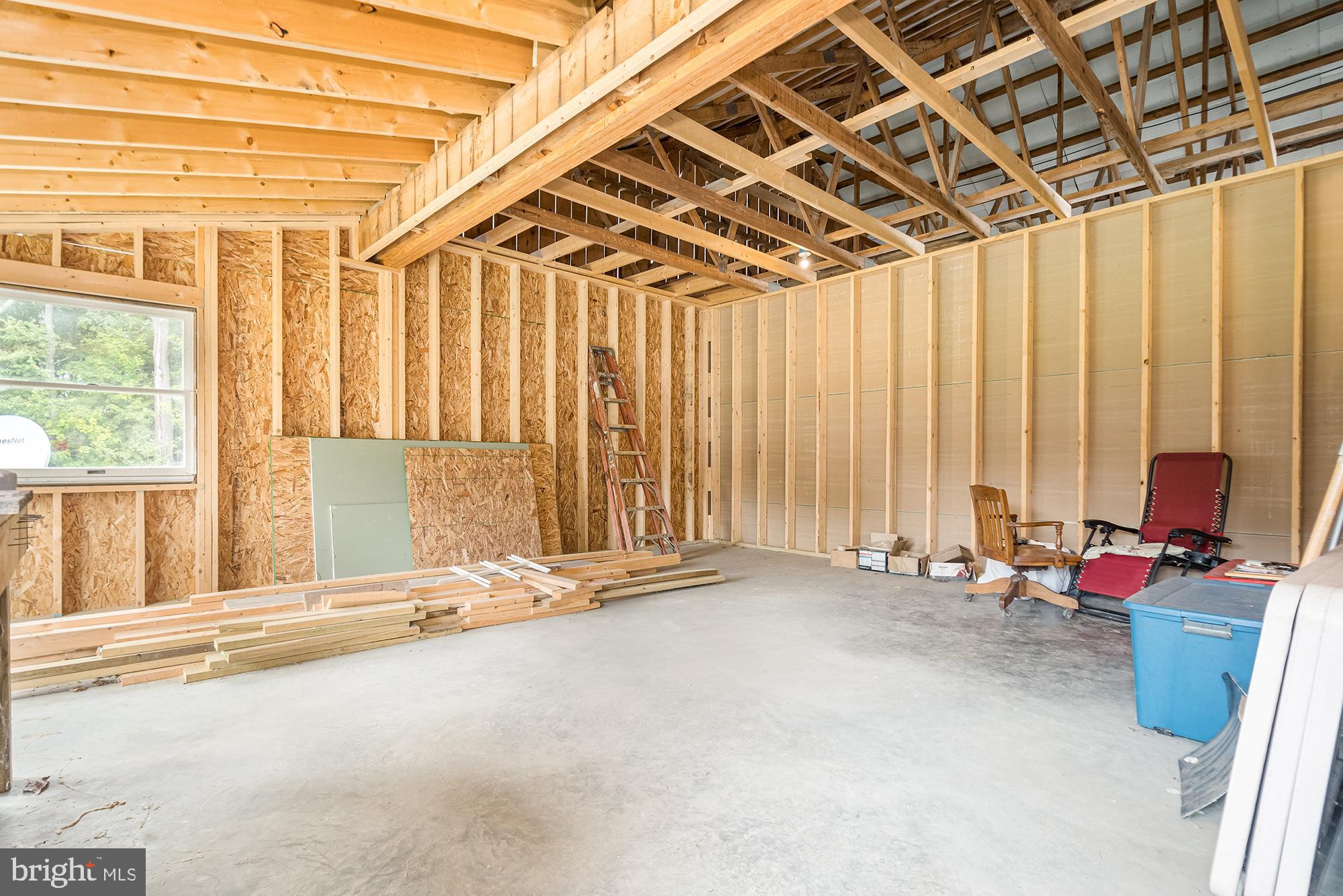 SWALLOW FALLS - Residential