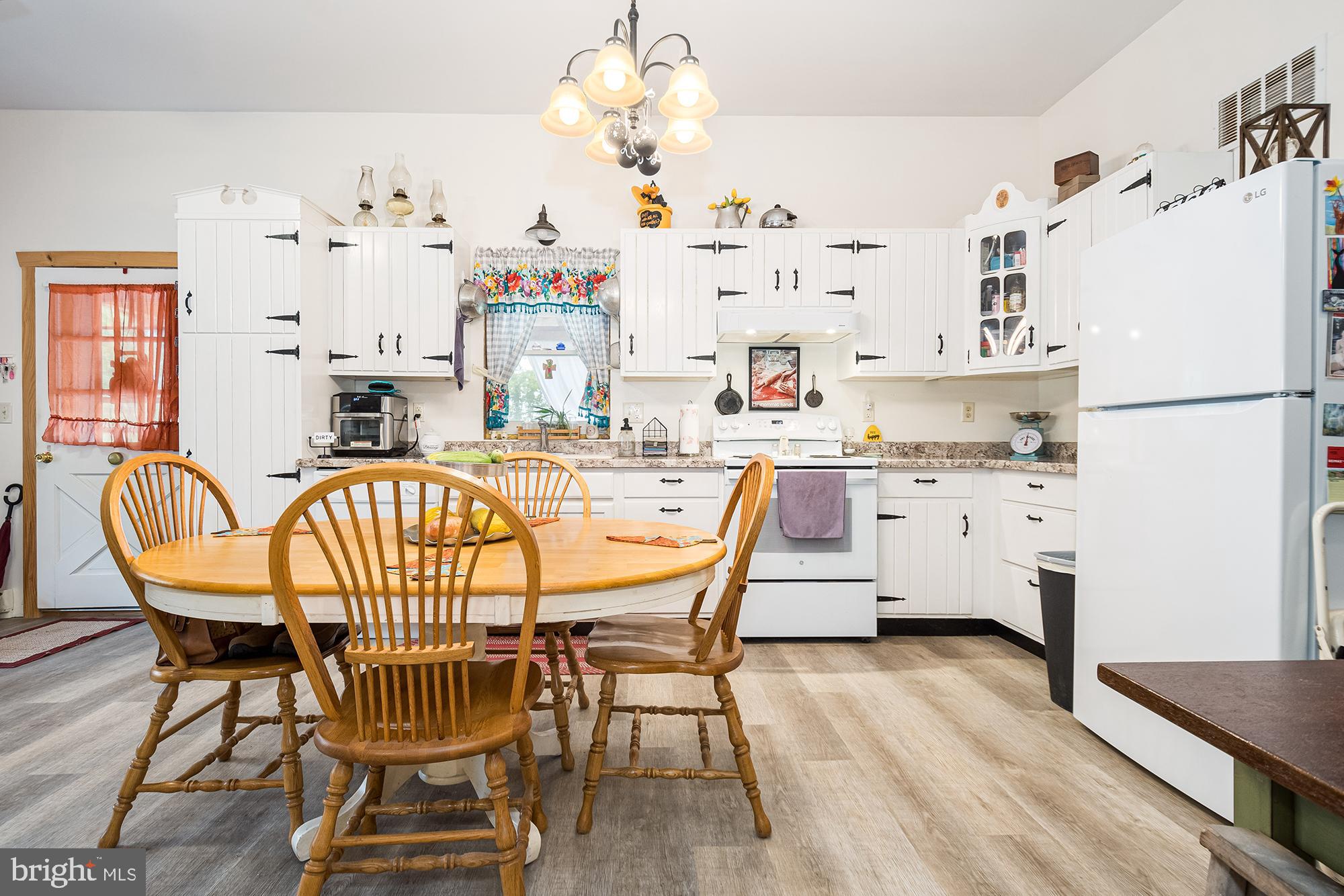 SWALLOW FALLS - Residential