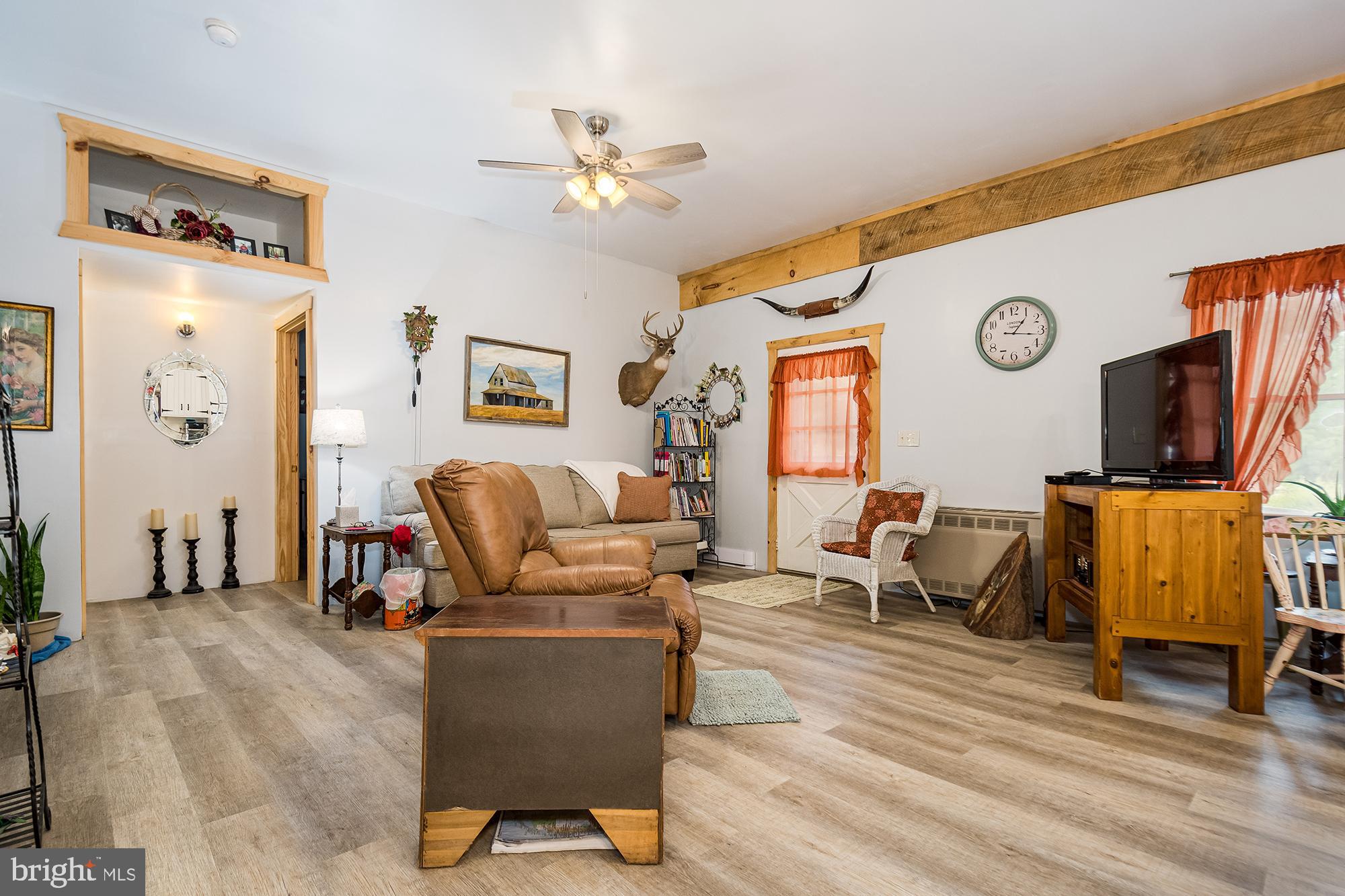 SWALLOW FALLS - Residential