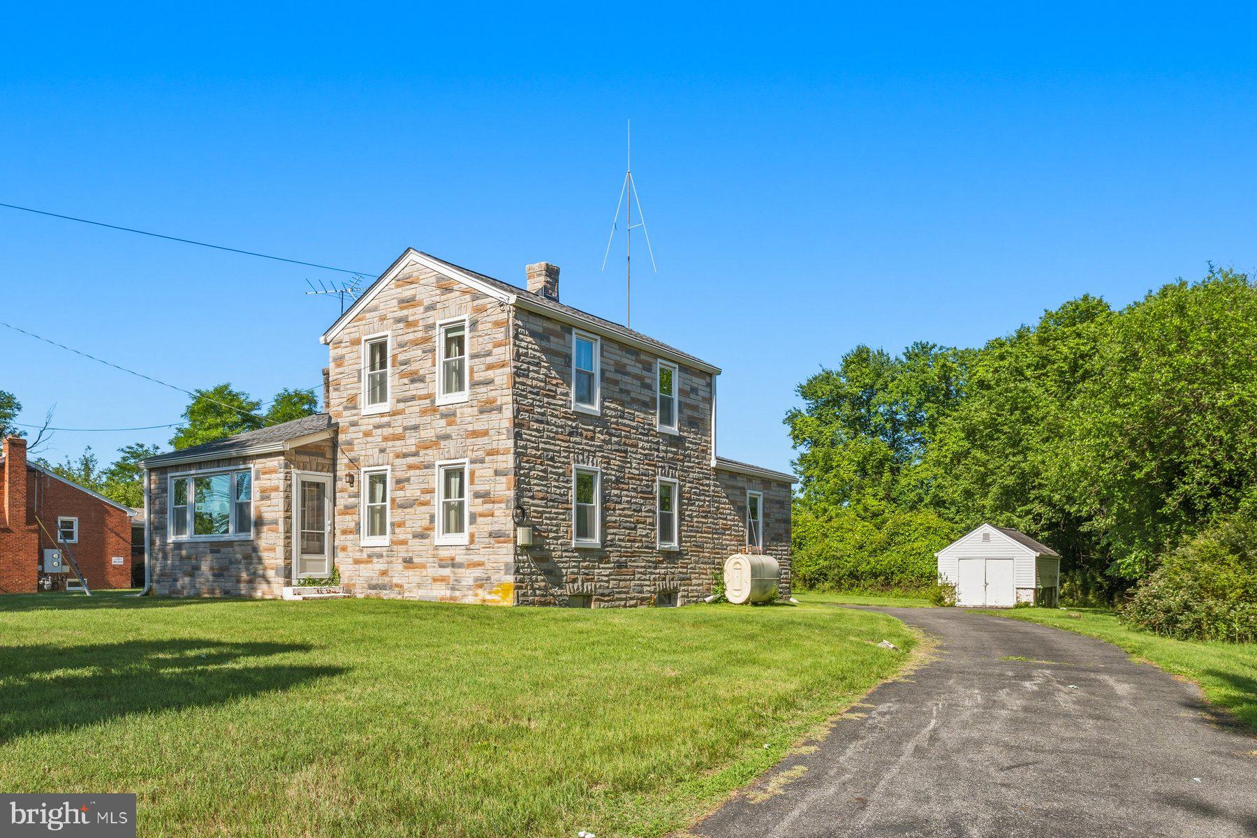 2815 RITCHIE ROAD