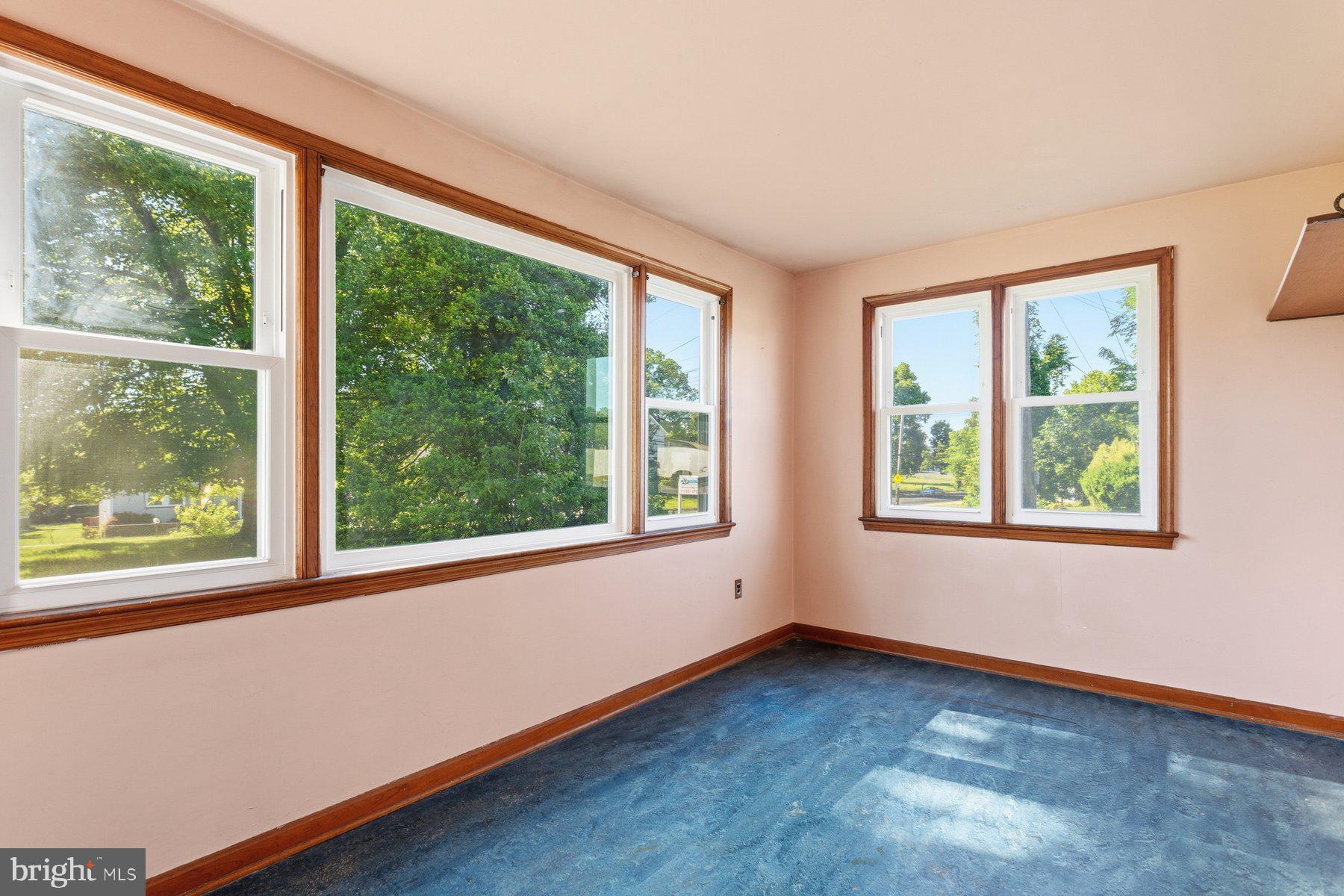 JOHNS CHOICE - Residential