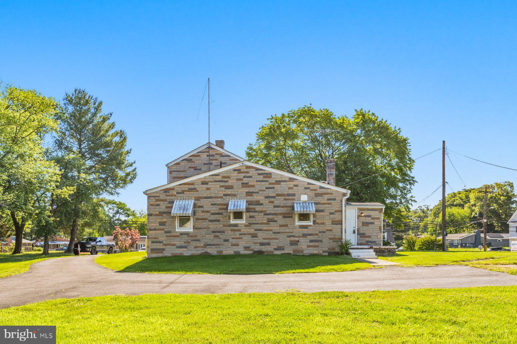 2815 RITCHIE ROAD