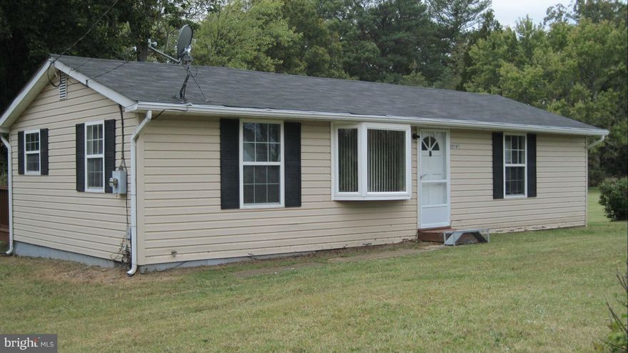 Well maintained rambler with large  yard.  New and almost new Appliances. Convenient location.