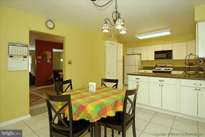 HUNTER VILLAGE - Residential Lease