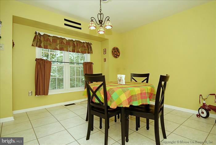 HUNTER VILLAGE - Residential Lease