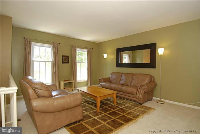 HUNTER VILLAGE - Residential Lease