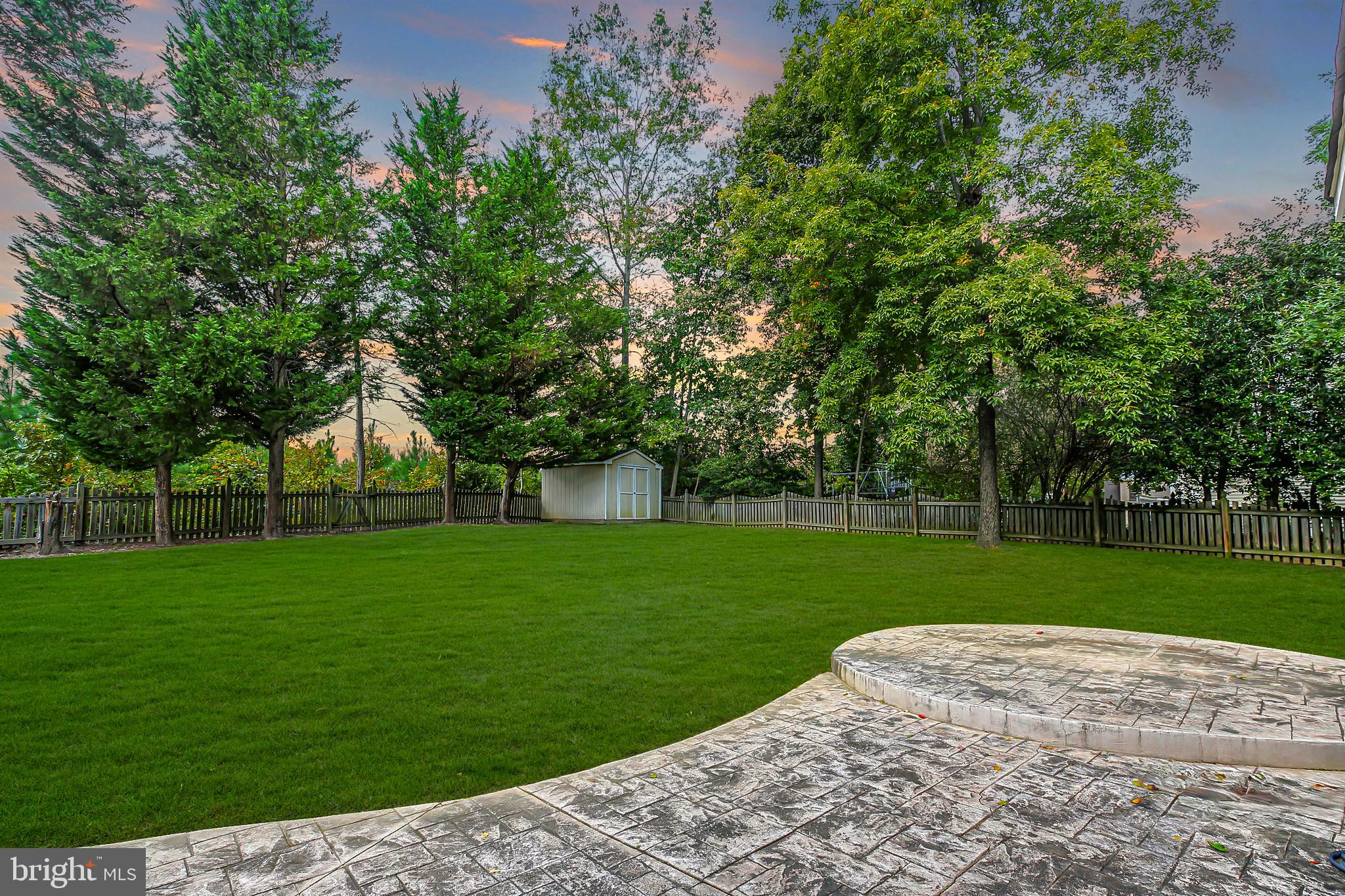 GRANDSTAFF WOODS - Residential