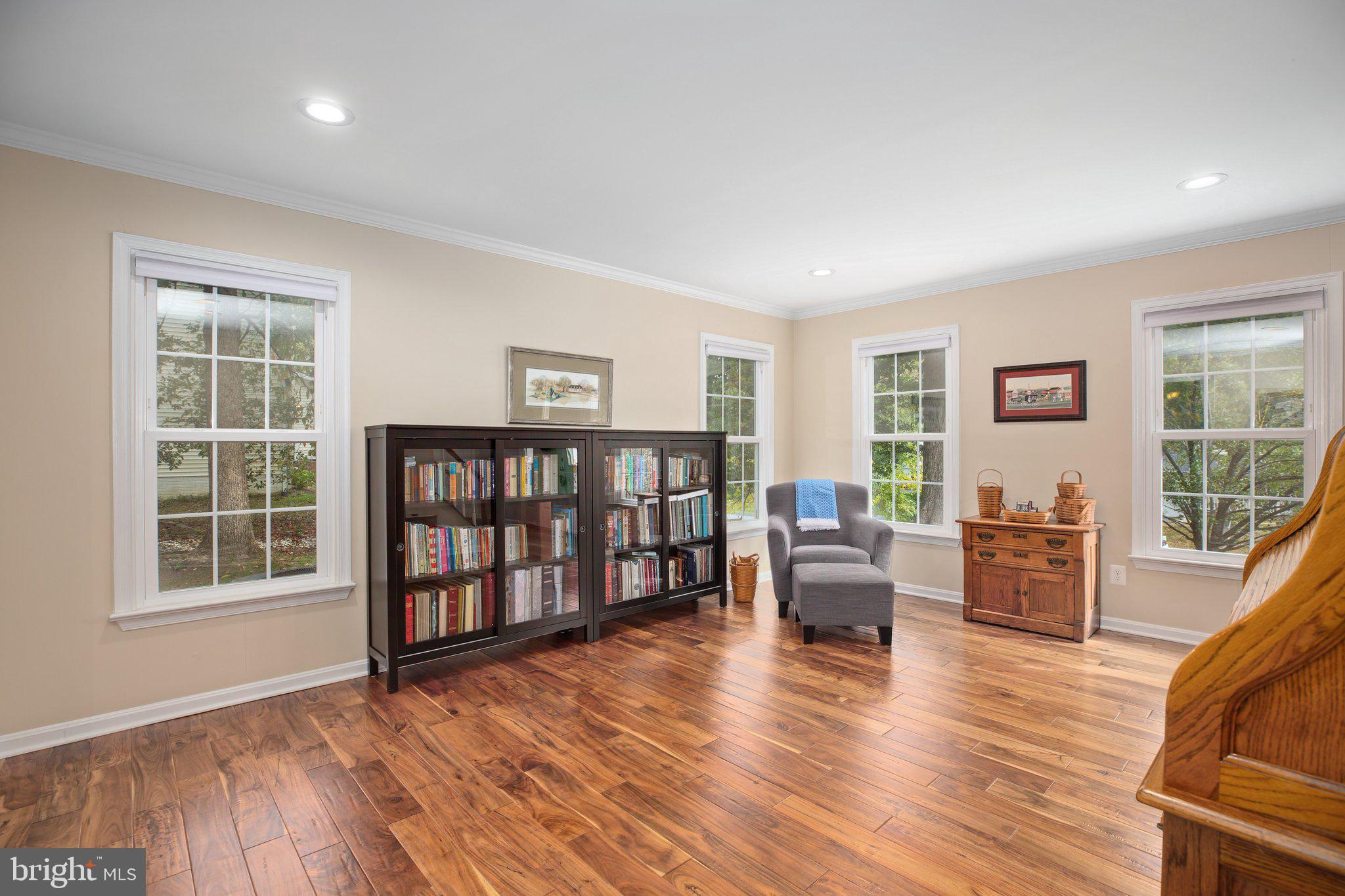 GRANDSTAFF WOODS - Residential