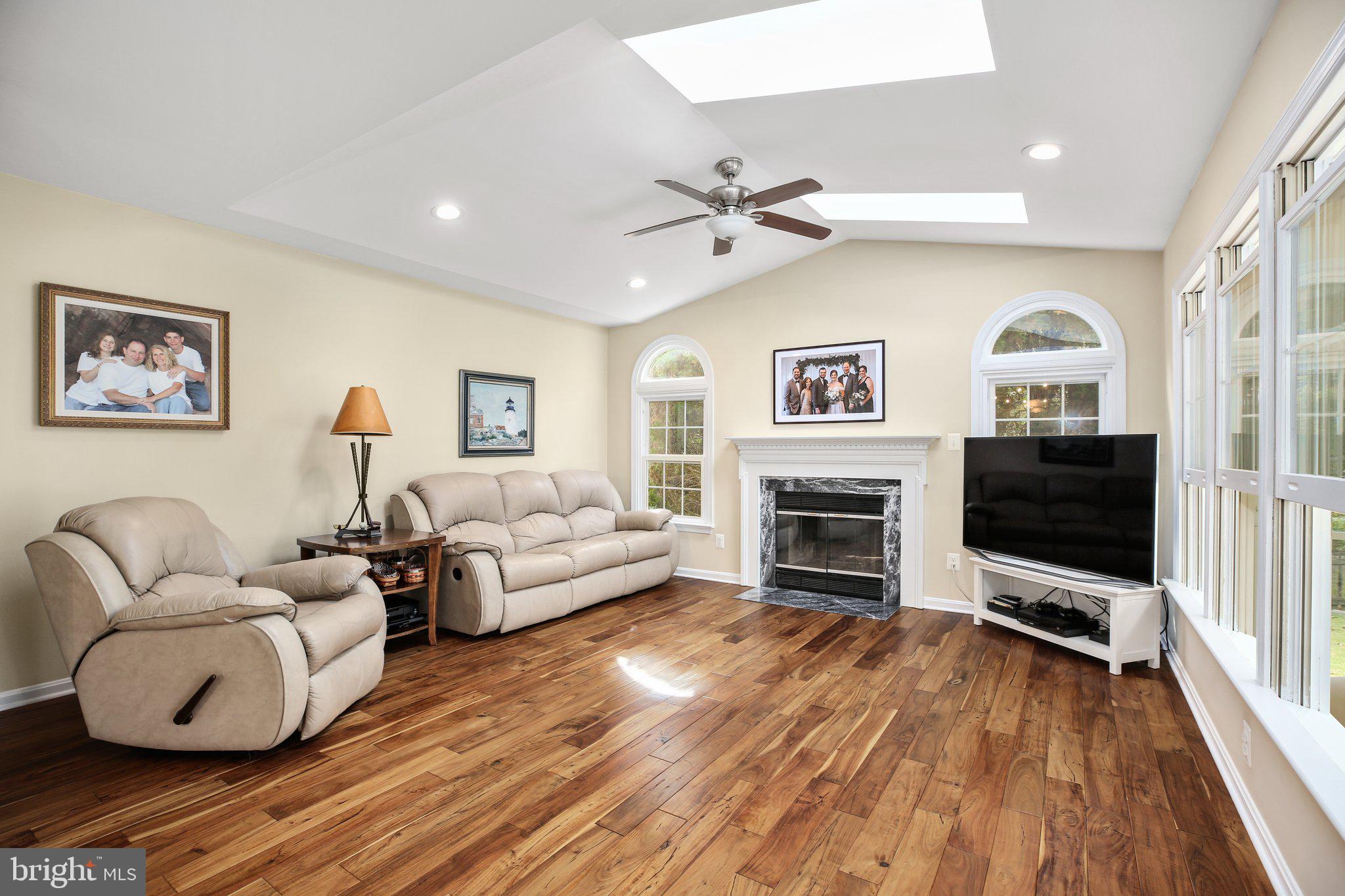 GRANDSTAFF WOODS - Residential