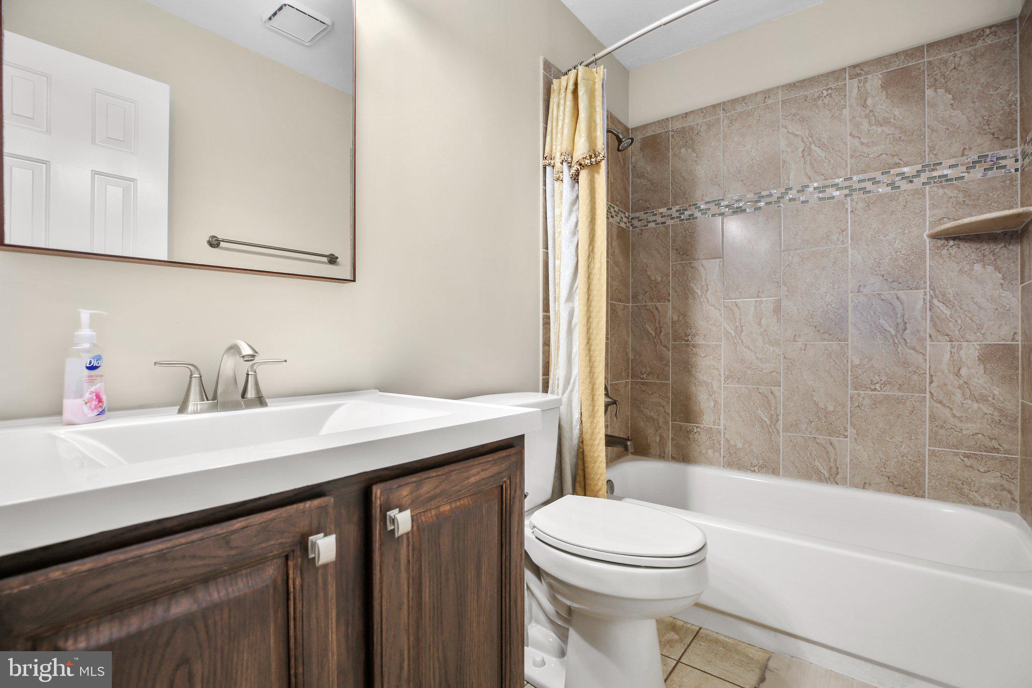 GRANDSTAFF WOODS - Residential