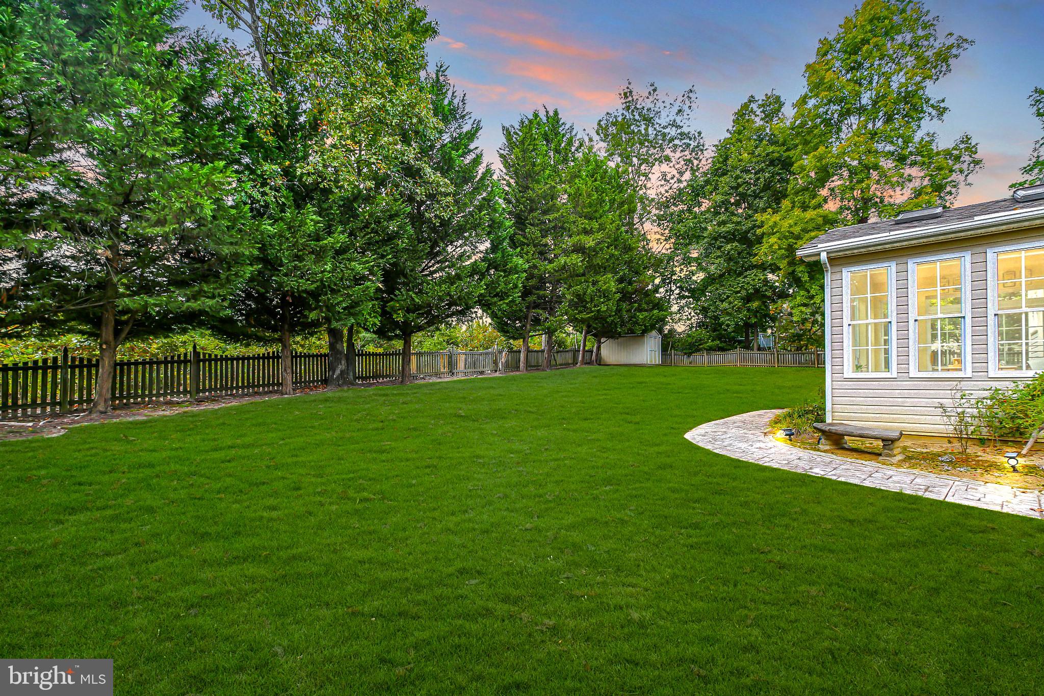 GRANDSTAFF WOODS - Residential