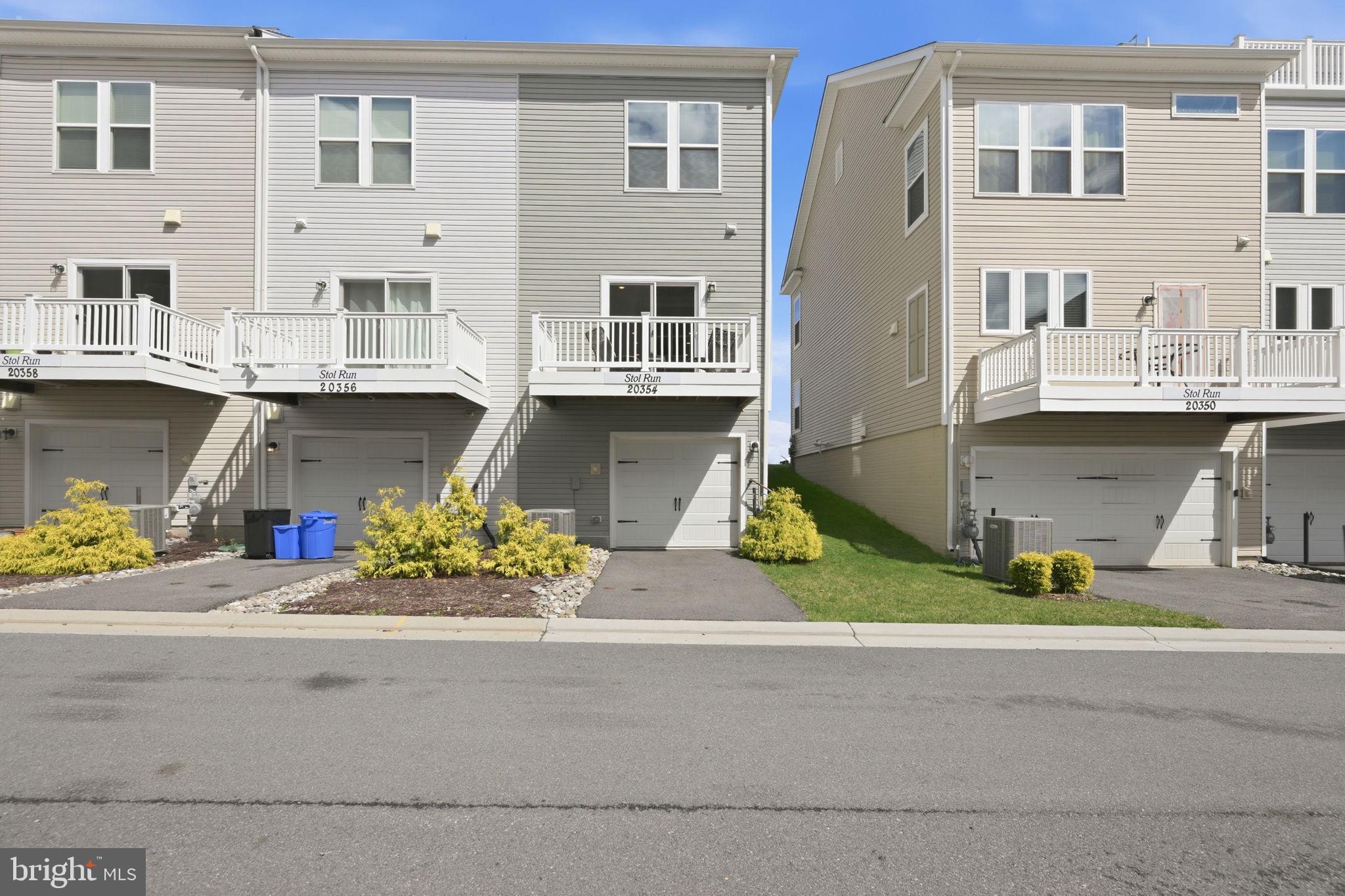 CENTURY ROW - Residential