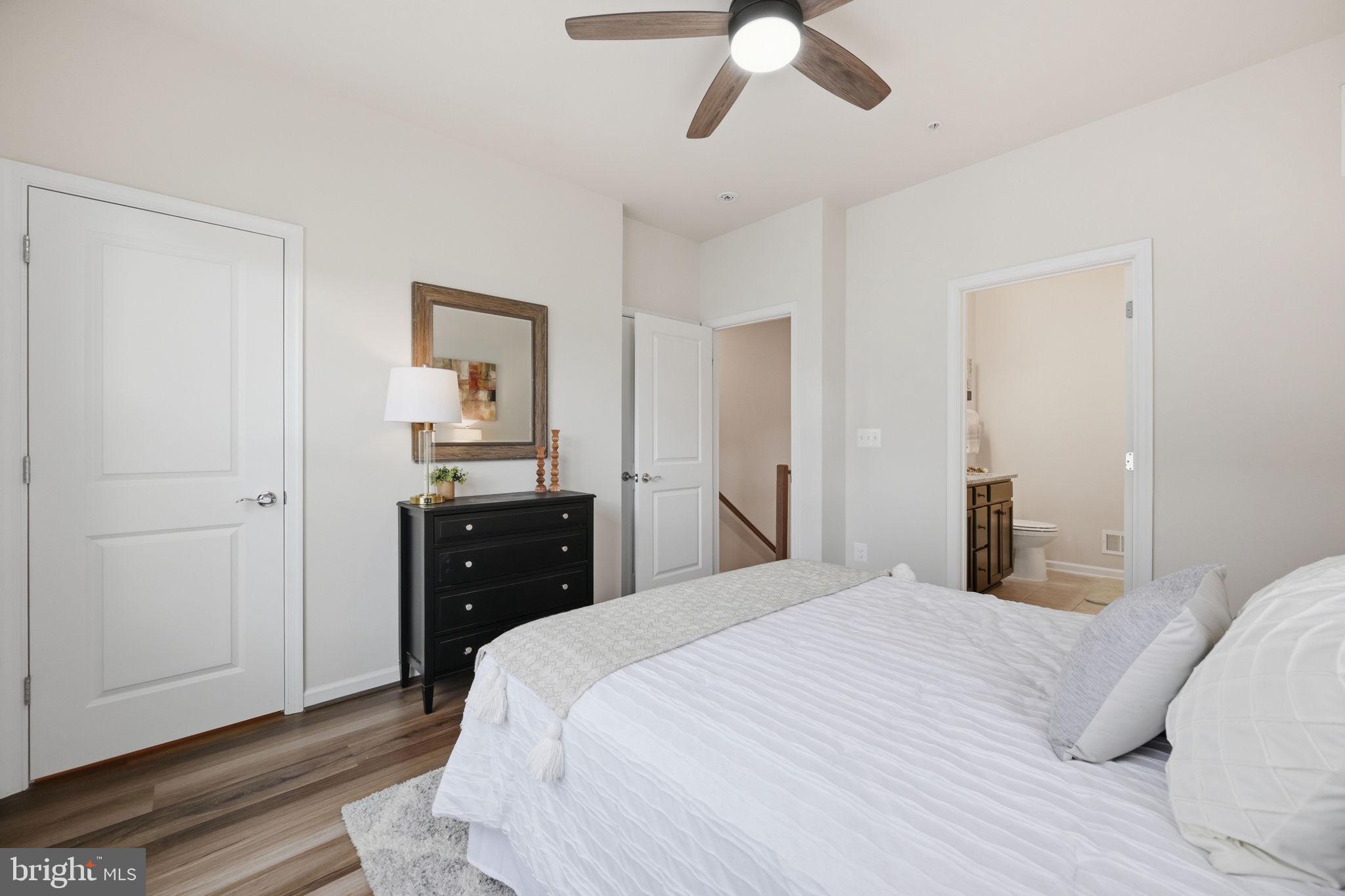 CENTURY ROW - Residential