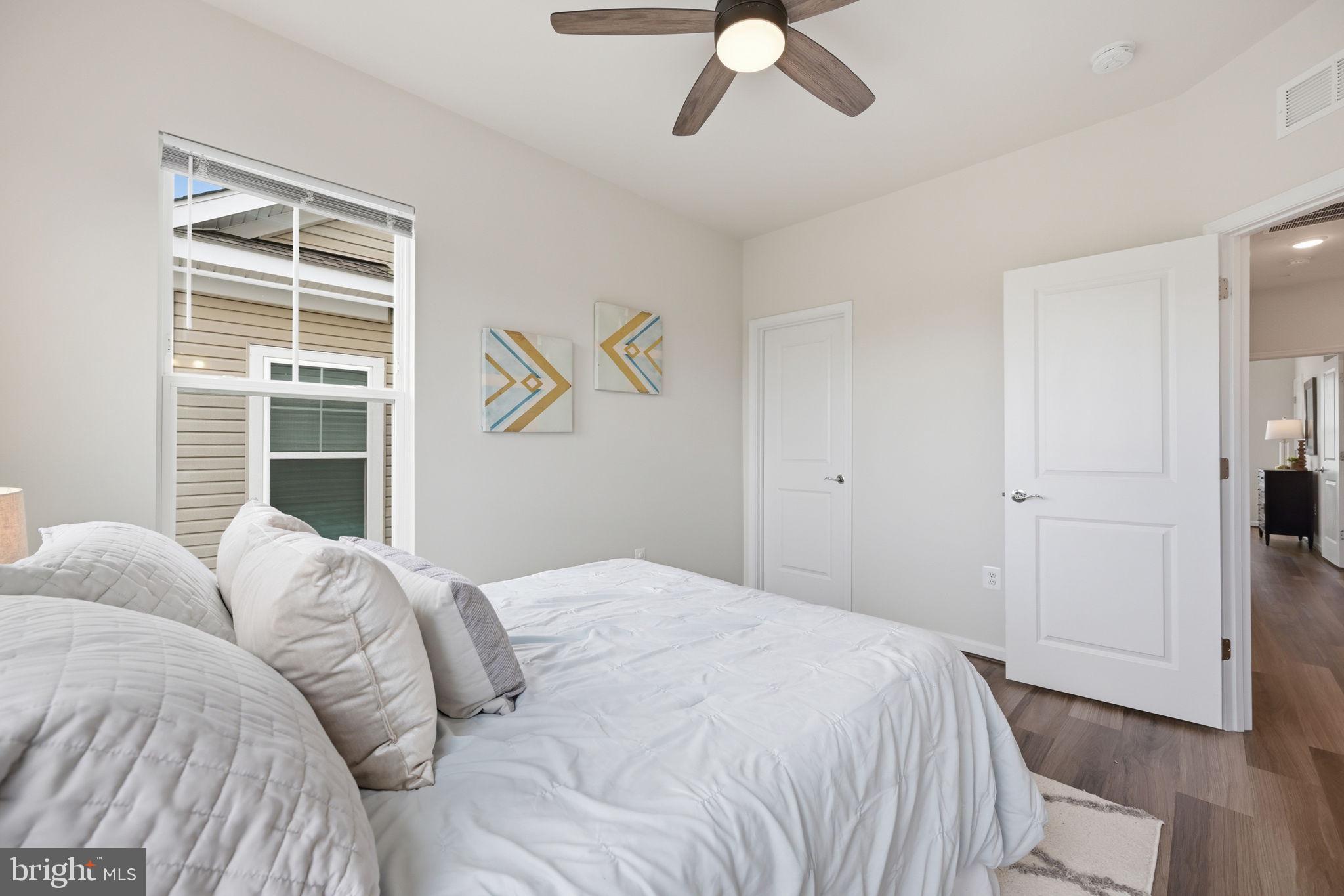 CENTURY ROW - Residential