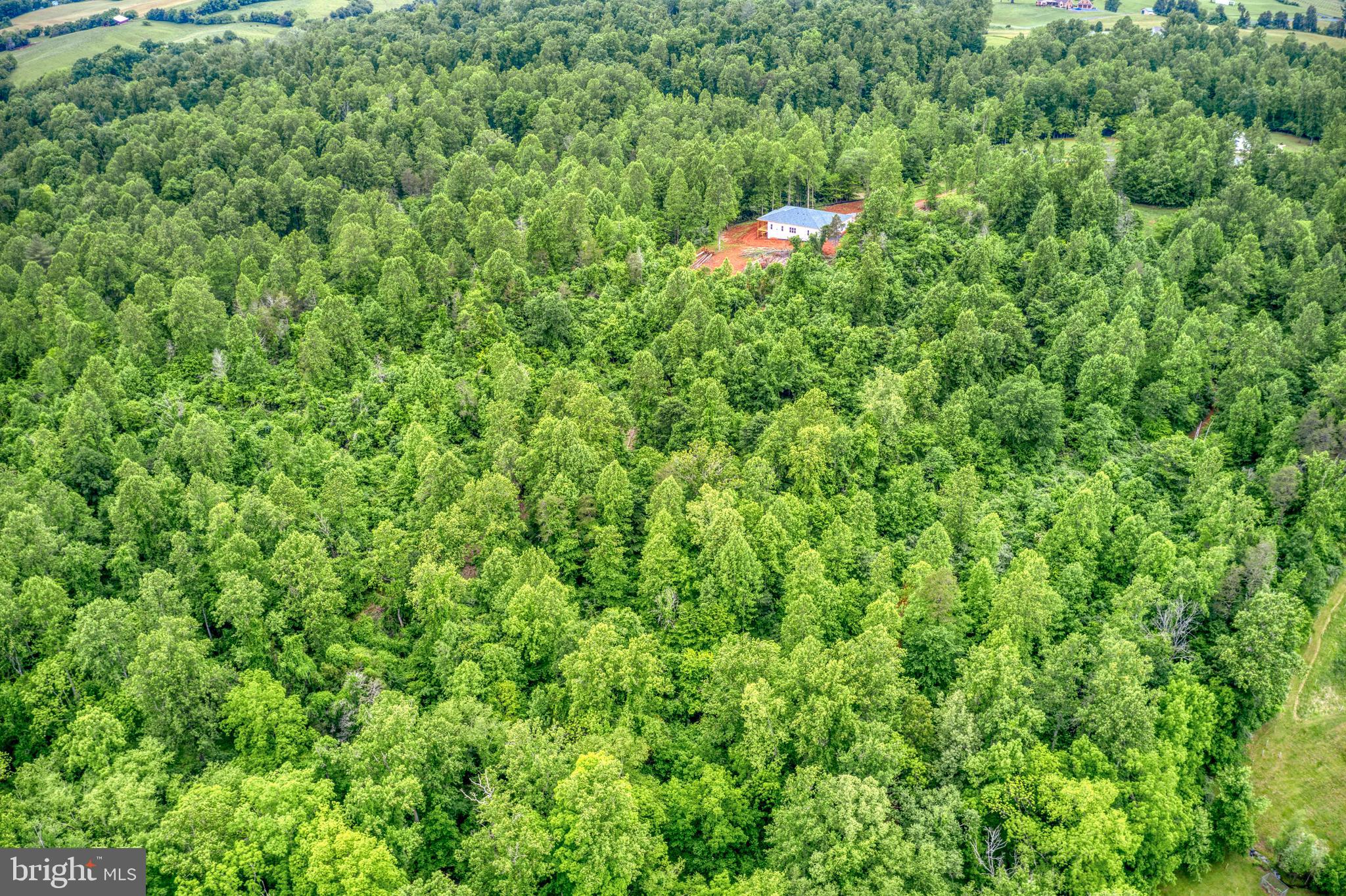 ASHBOURNE FARMS - Land