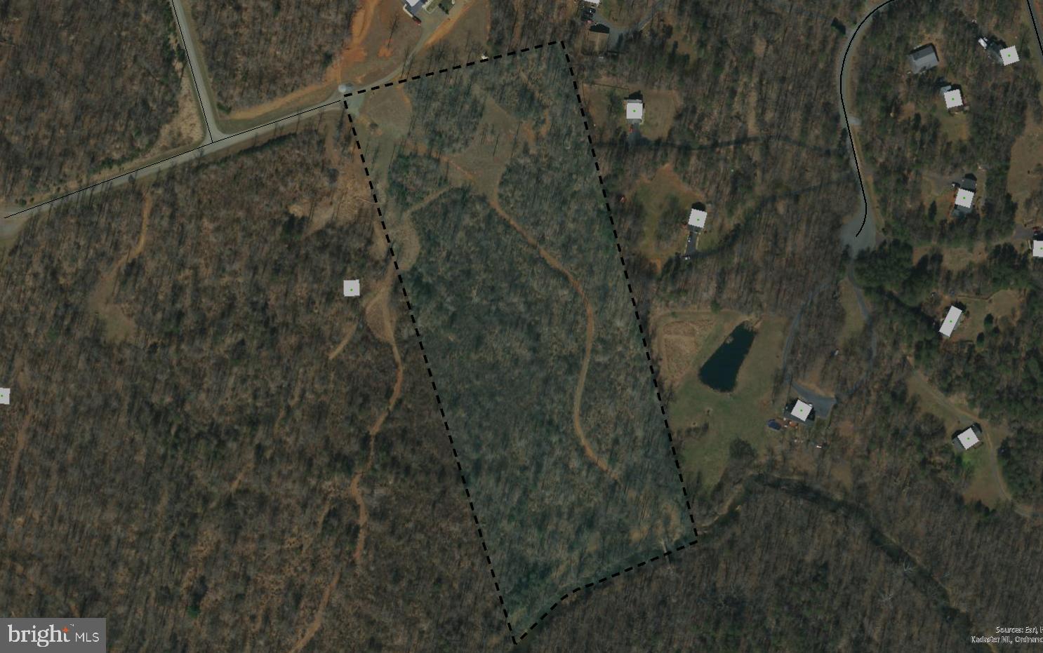 ASHBOURNE FARMS - Land