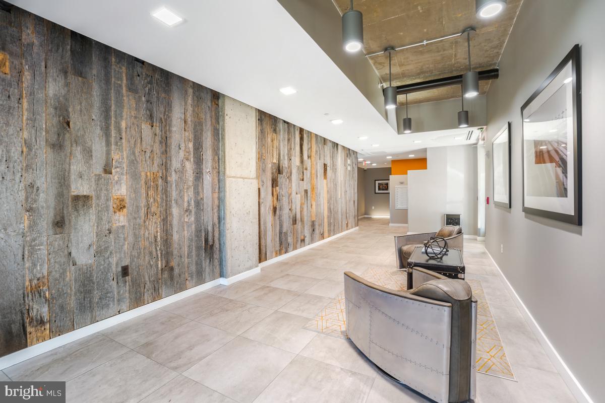 911 2ND STREET NE 501