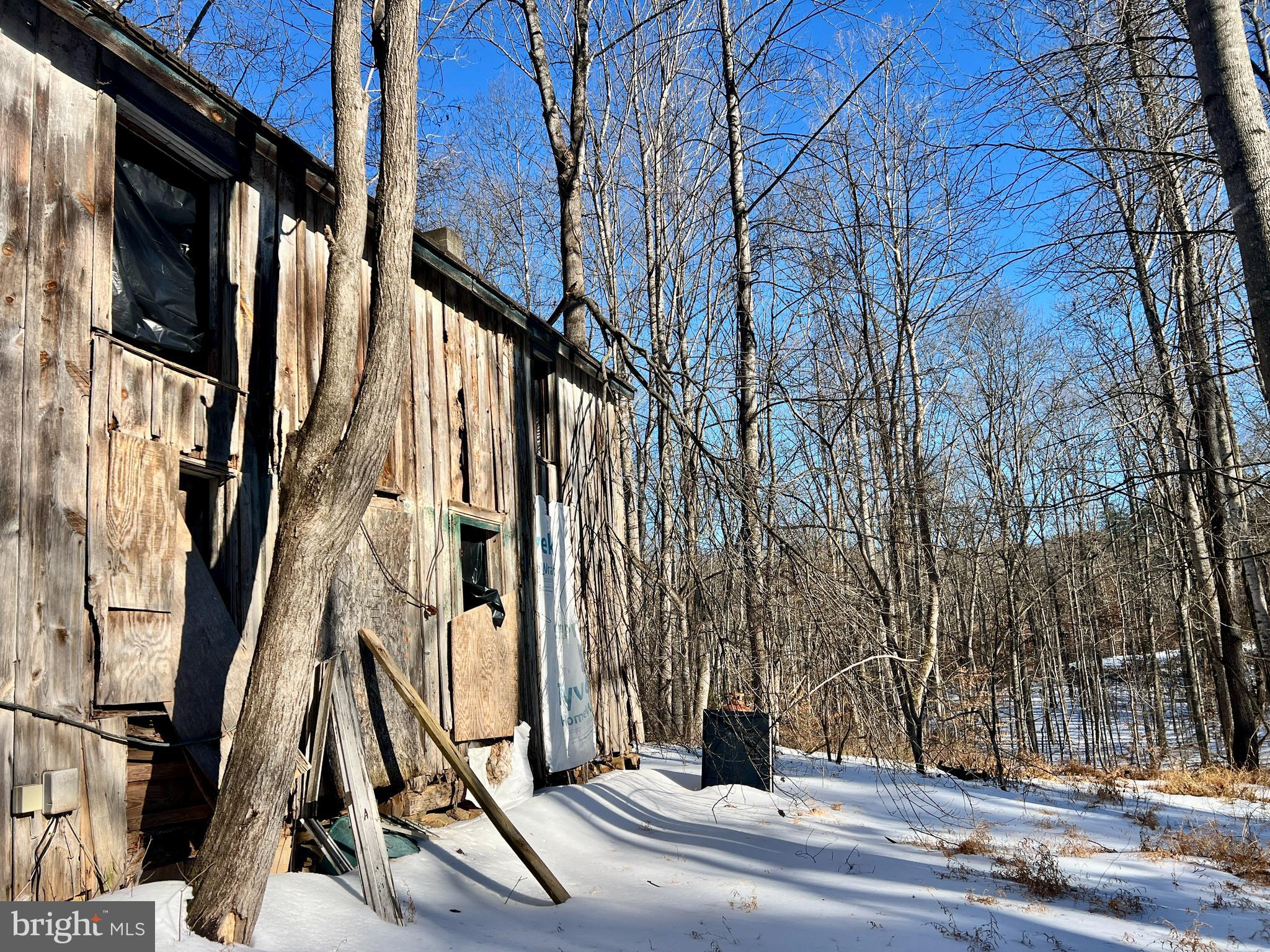 NONE AVAILABLE - Land