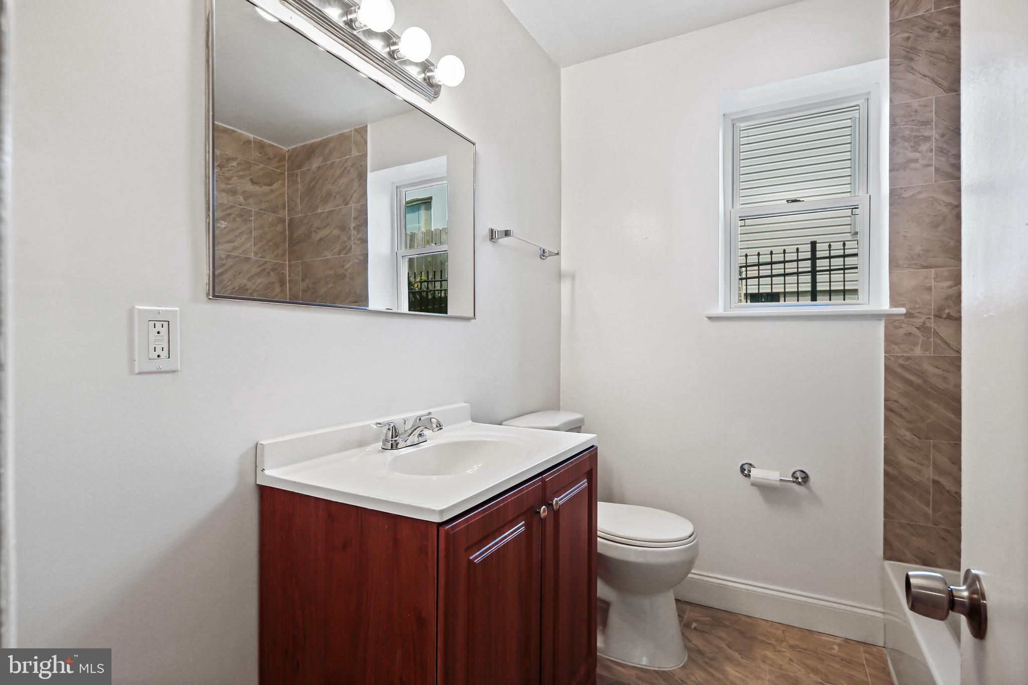 WOODBOURNE HEIGHTS - Residential Lease