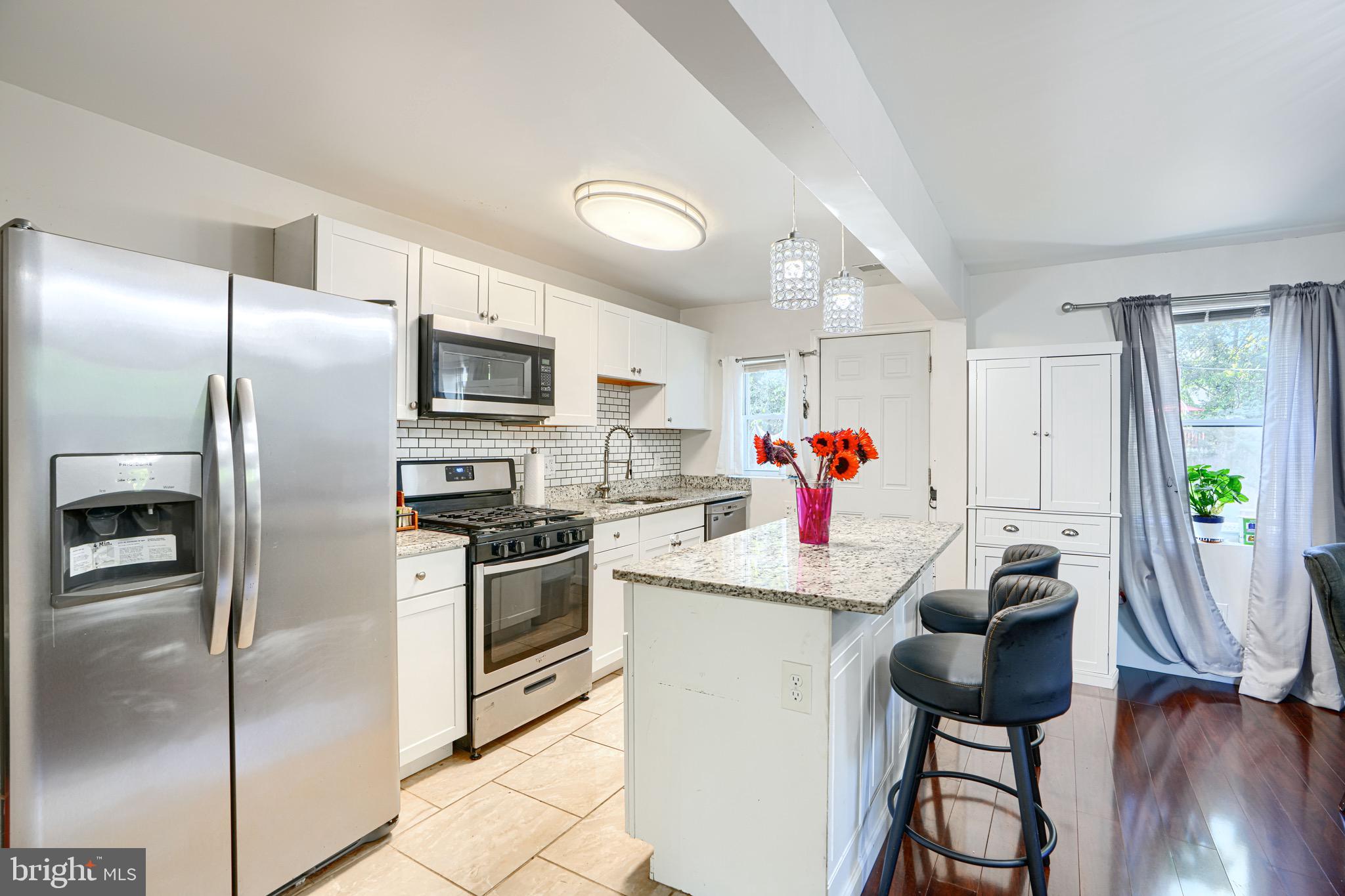 ARLINGTON - Residential