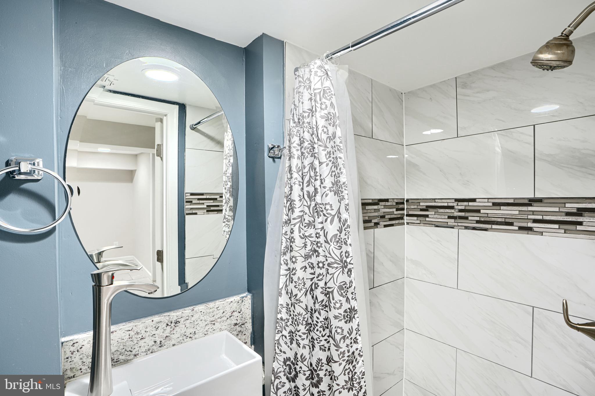 ARLINGTON - Residential