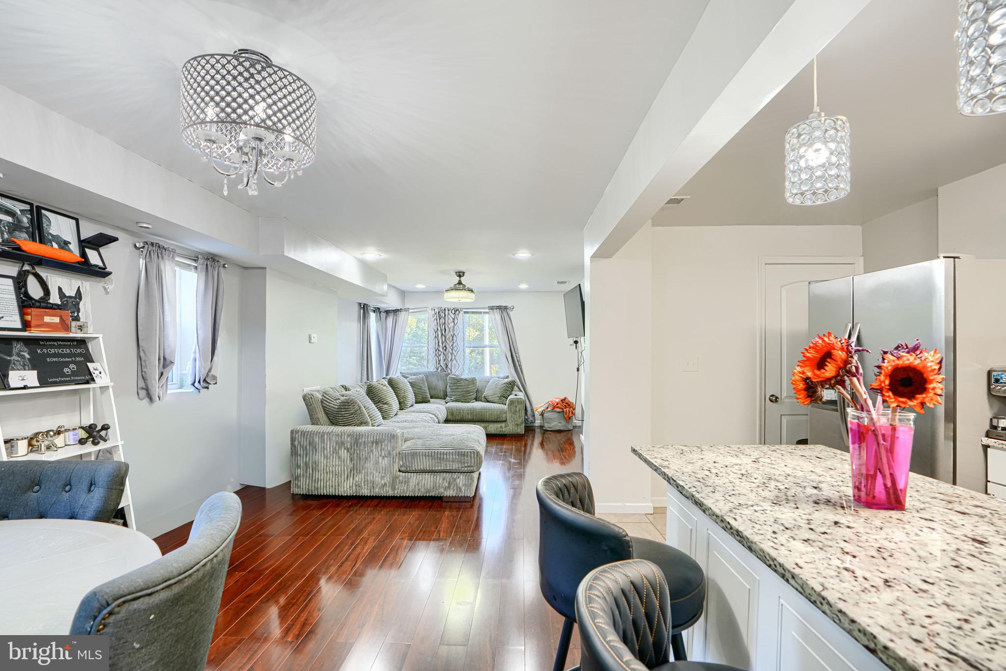 ARLINGTON - Residential